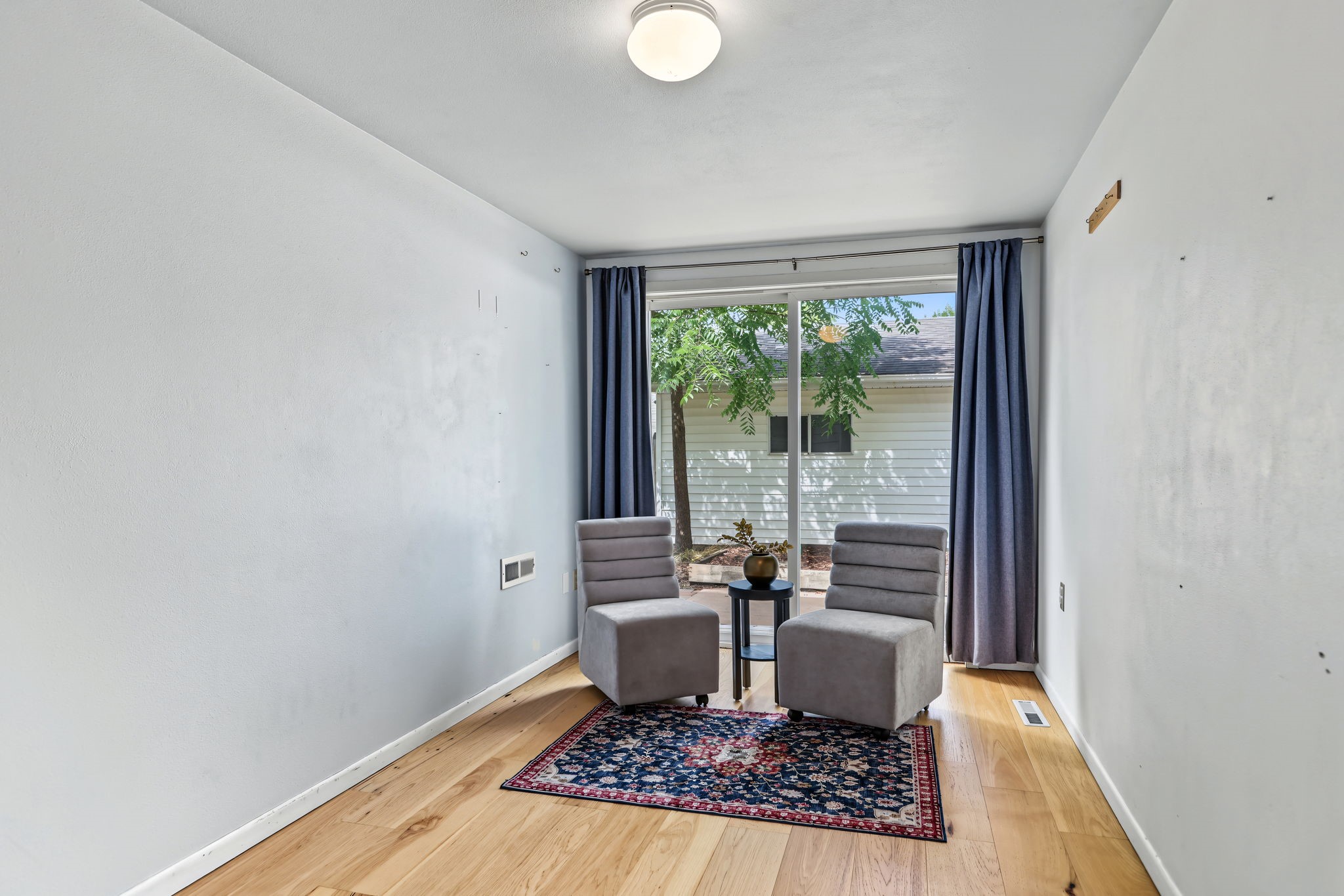 1616 Emery Street Property Photo 29