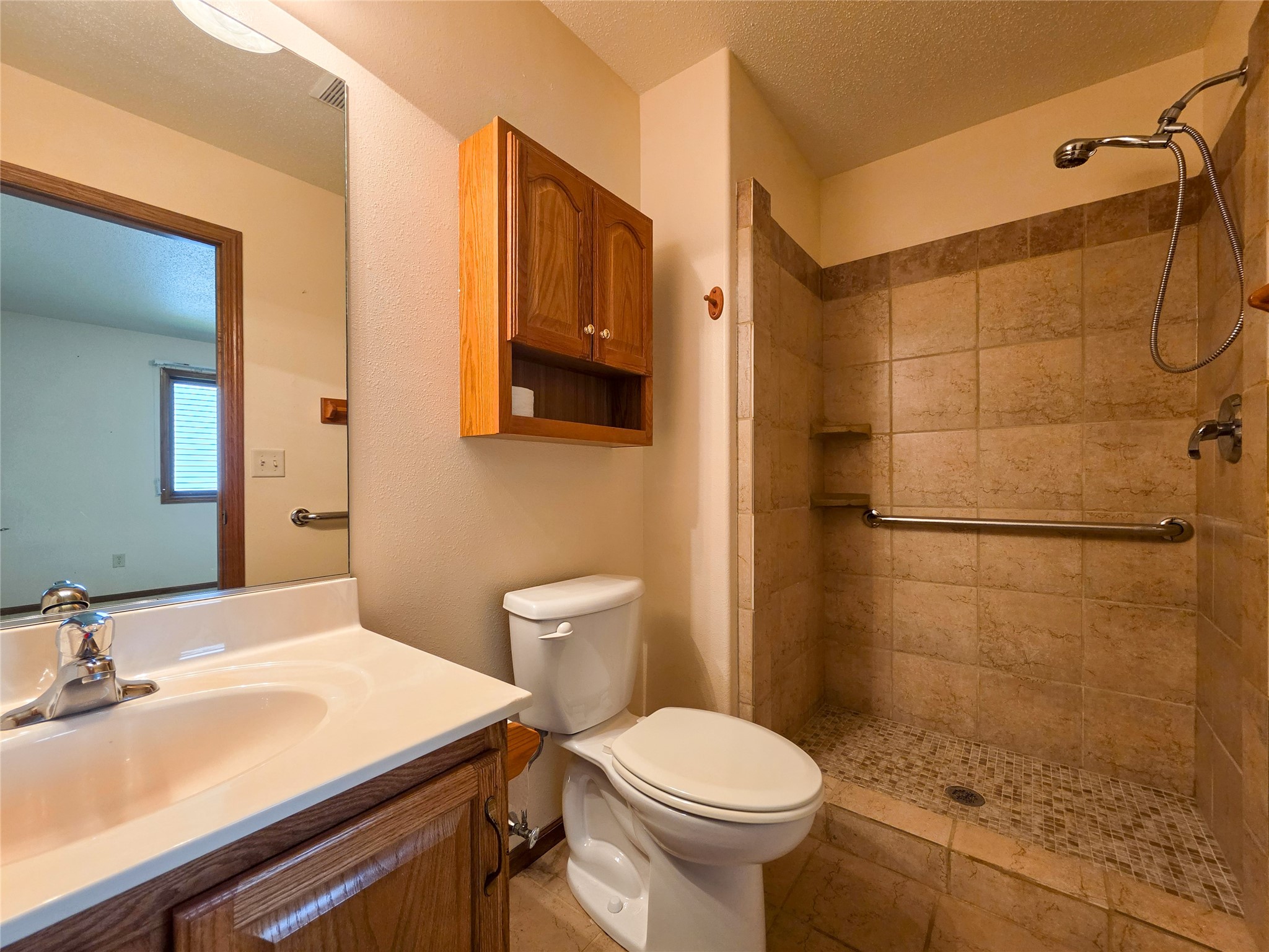 3228 Summerfield Drive Property Photo 8