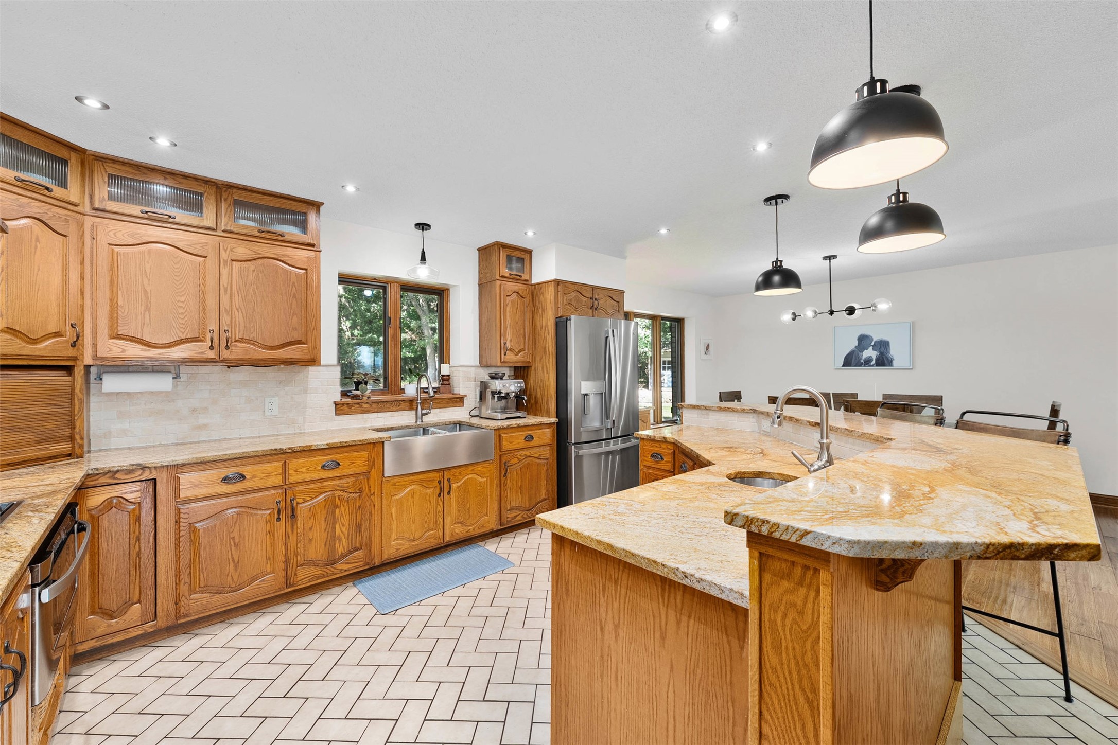 7865 Blue Valley Drive S Property Photo 6