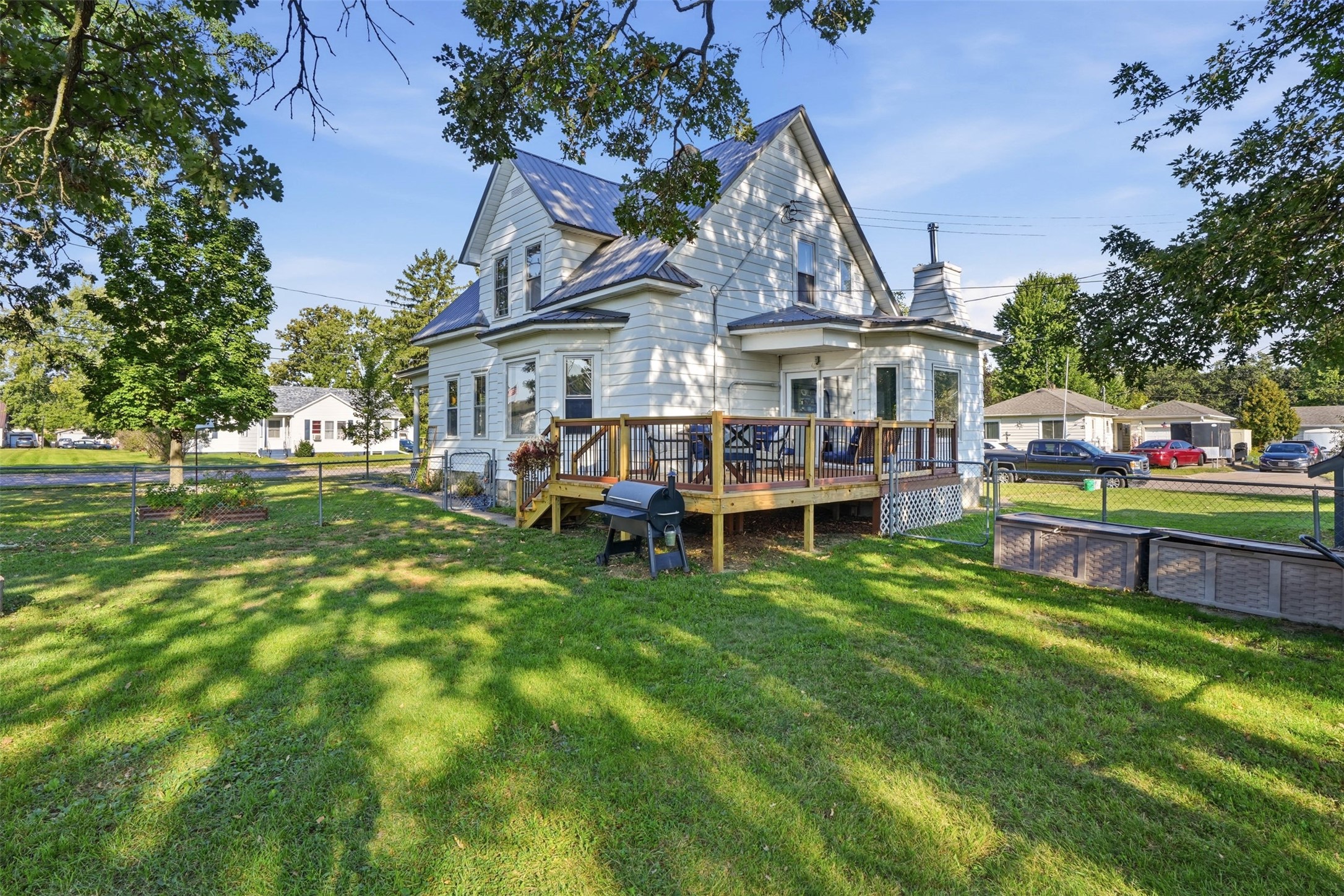 50768 Charles Street Property Photo 44