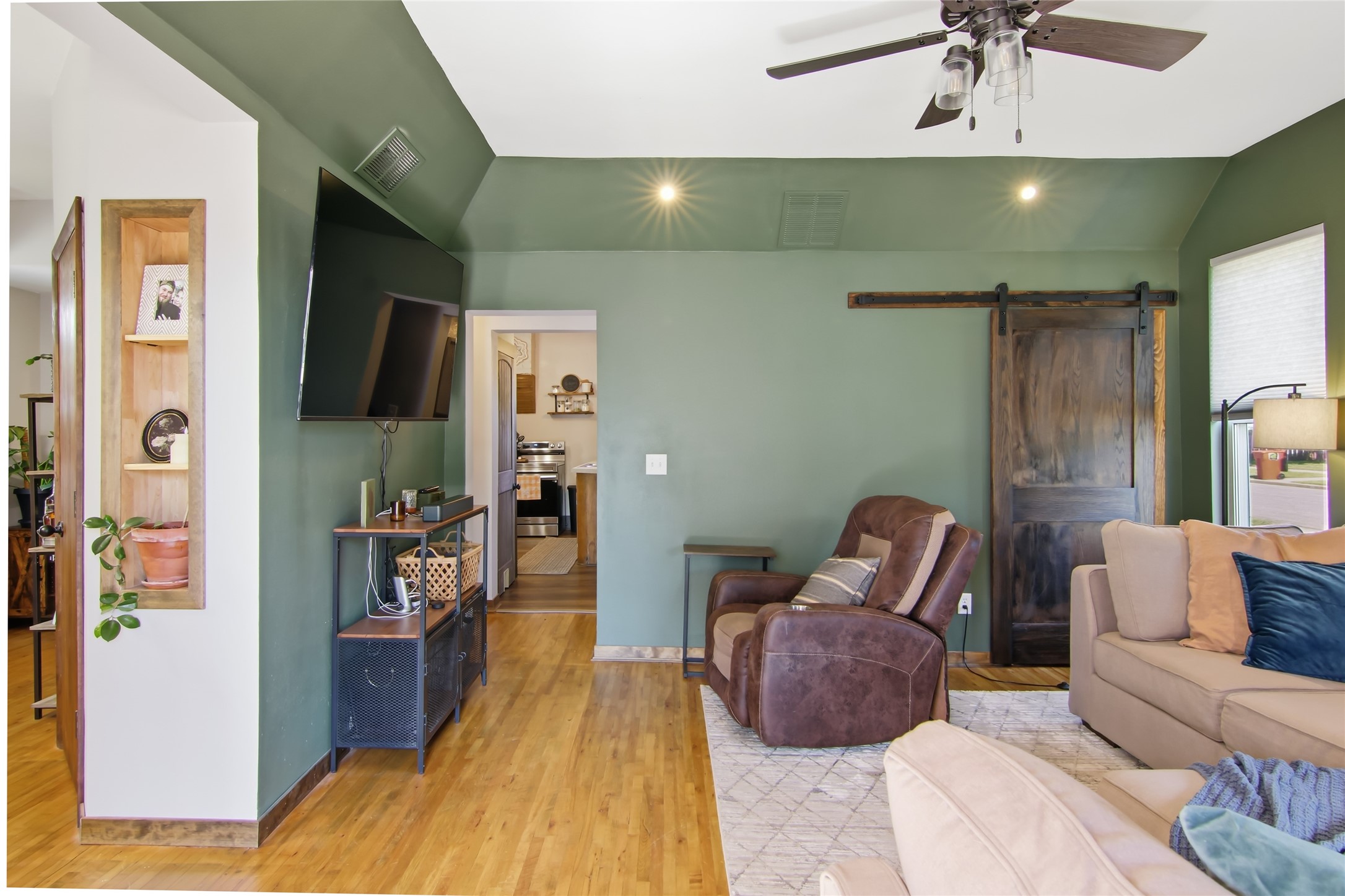 322 Court Street Property Photo 2