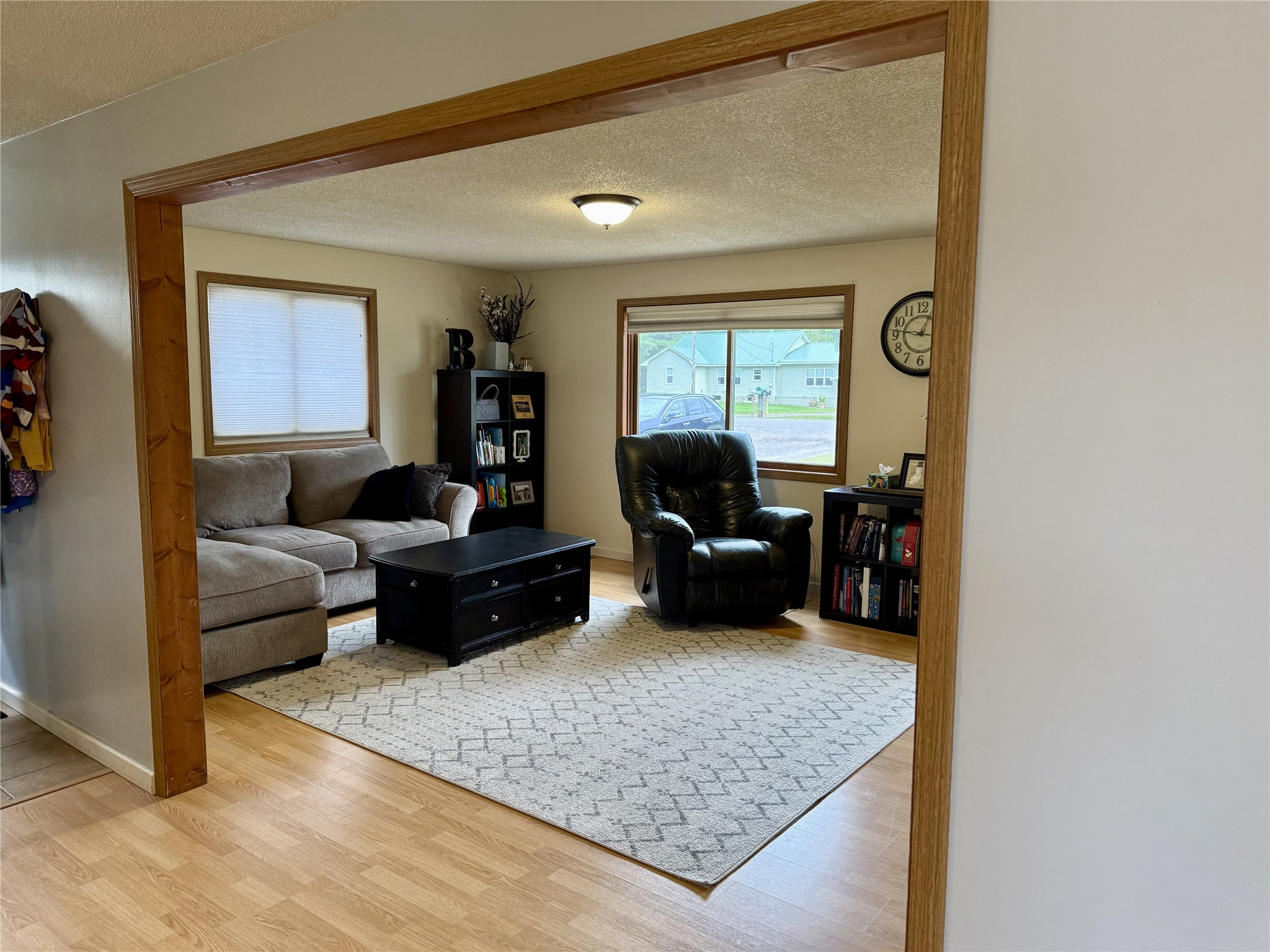 10117 Olker Road Property Photo 6