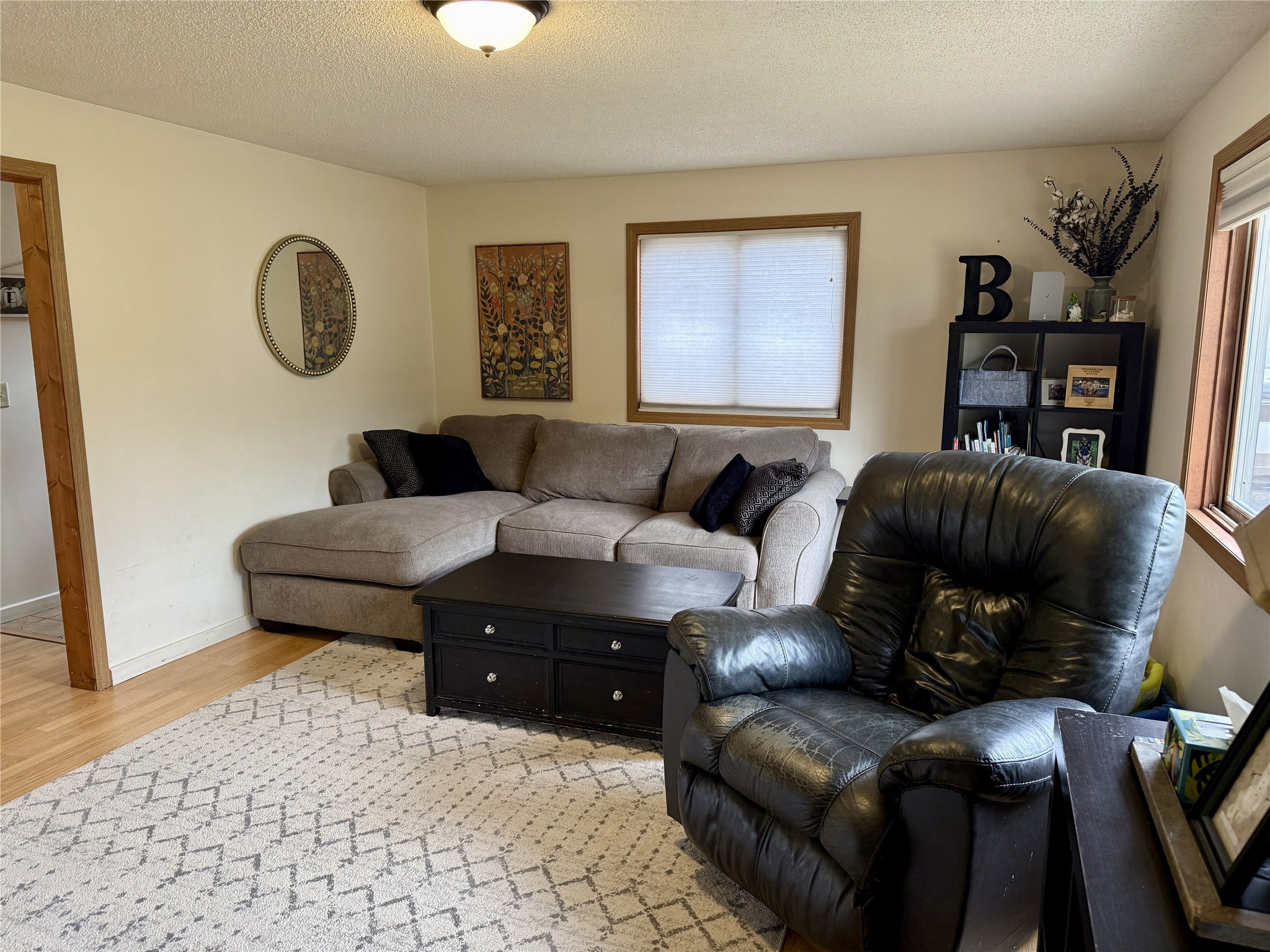 10117 Olker Road Property Photo 8