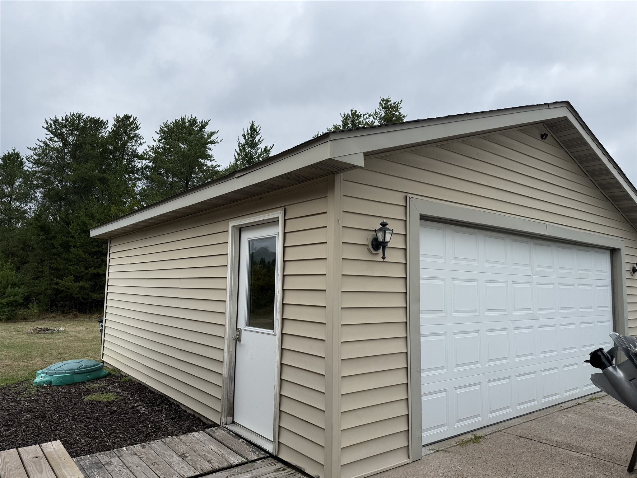 10117 Olker Road Property Photo 26