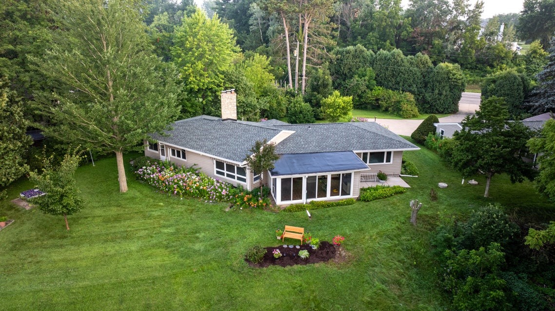 W3111 State Road 16 Property Photo 5