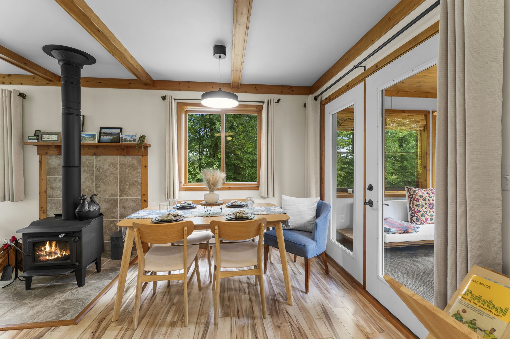 1604941 Property Photo 7