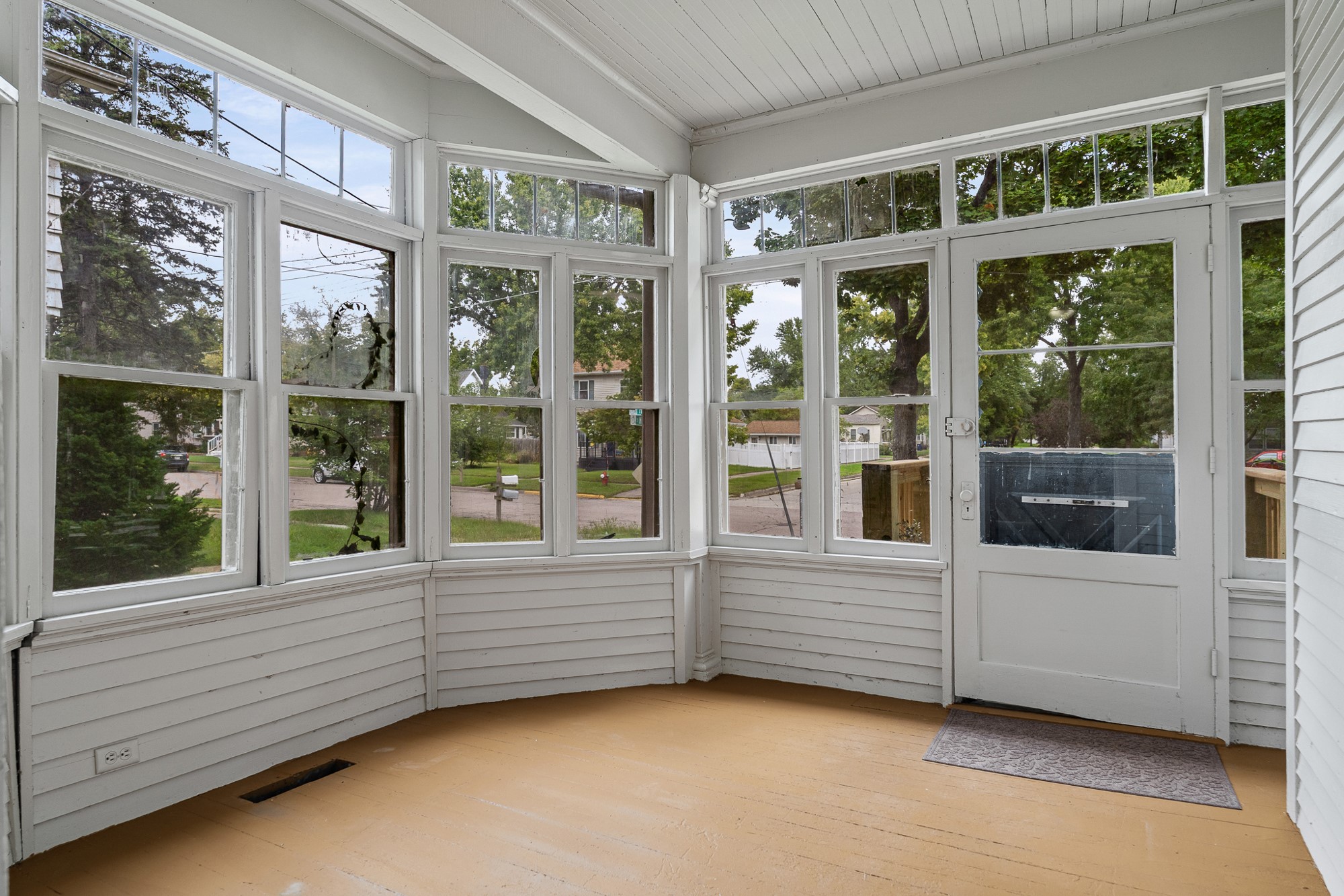421 Hill Street Property Photo 5