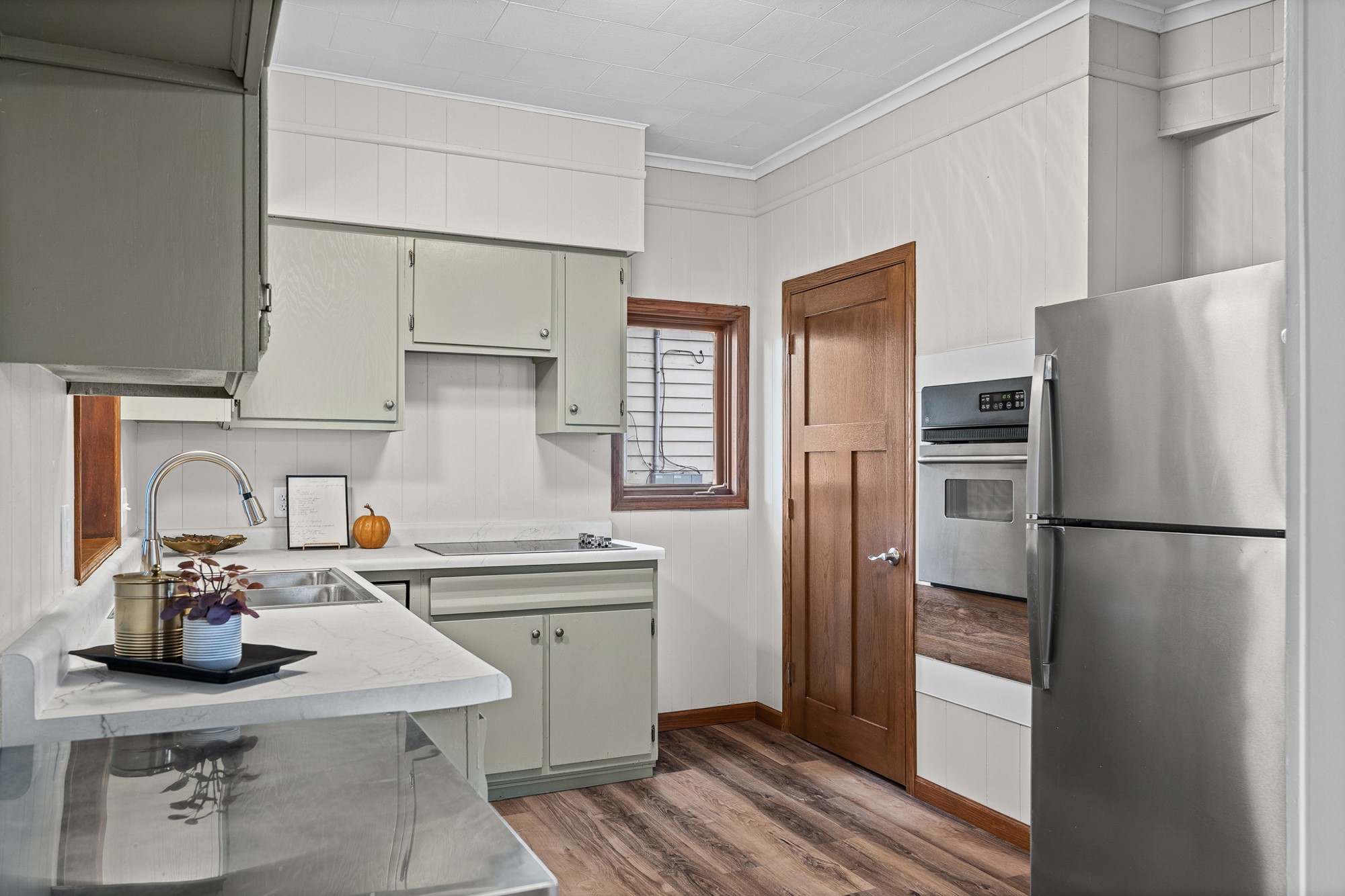 421 Hill Street Property Photo 12