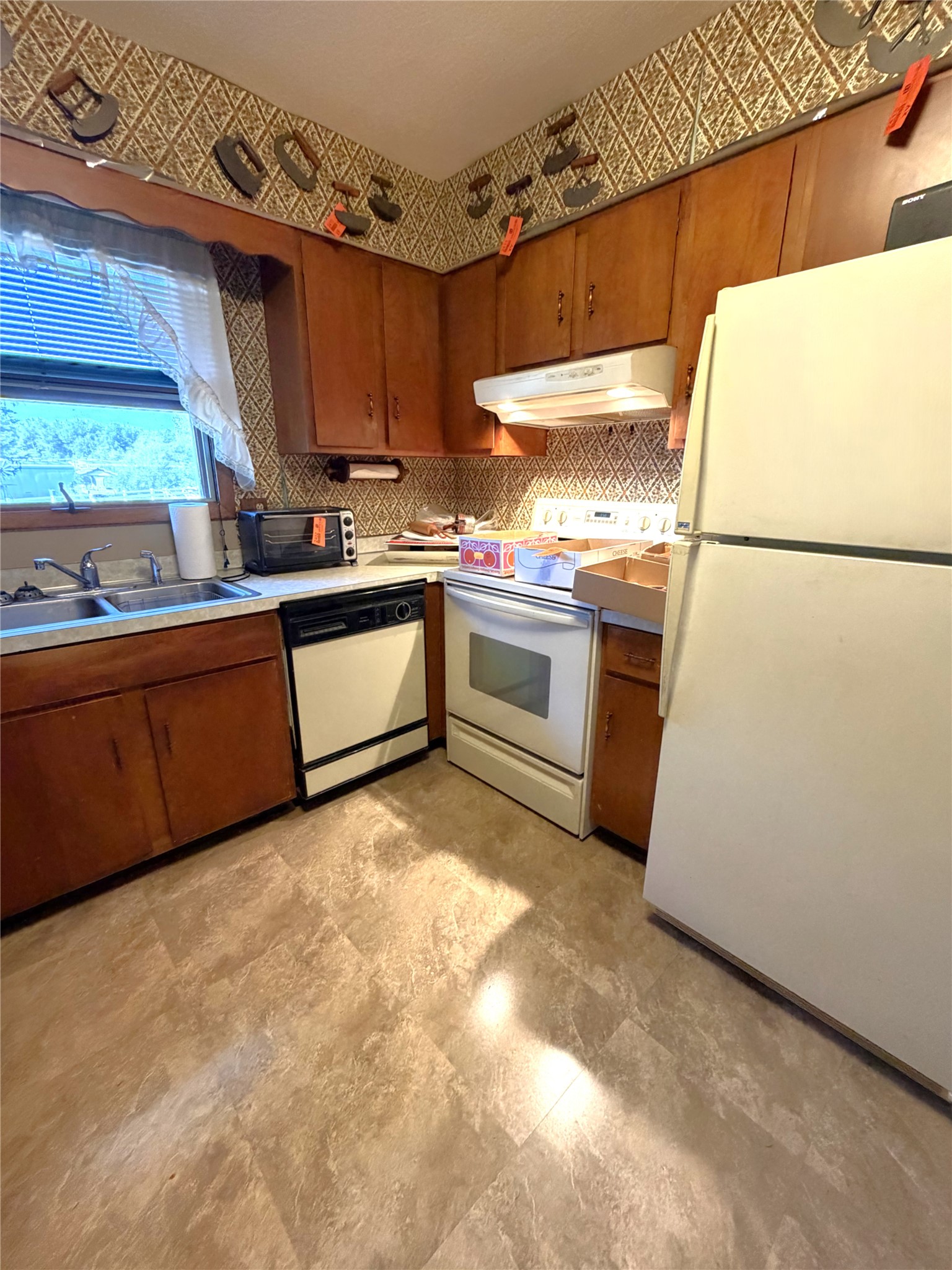 331 4th Street Property Photo 5