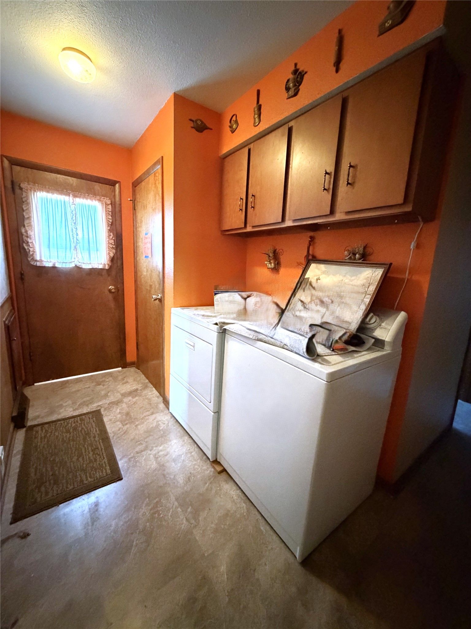 331 4th Street Property Photo 7