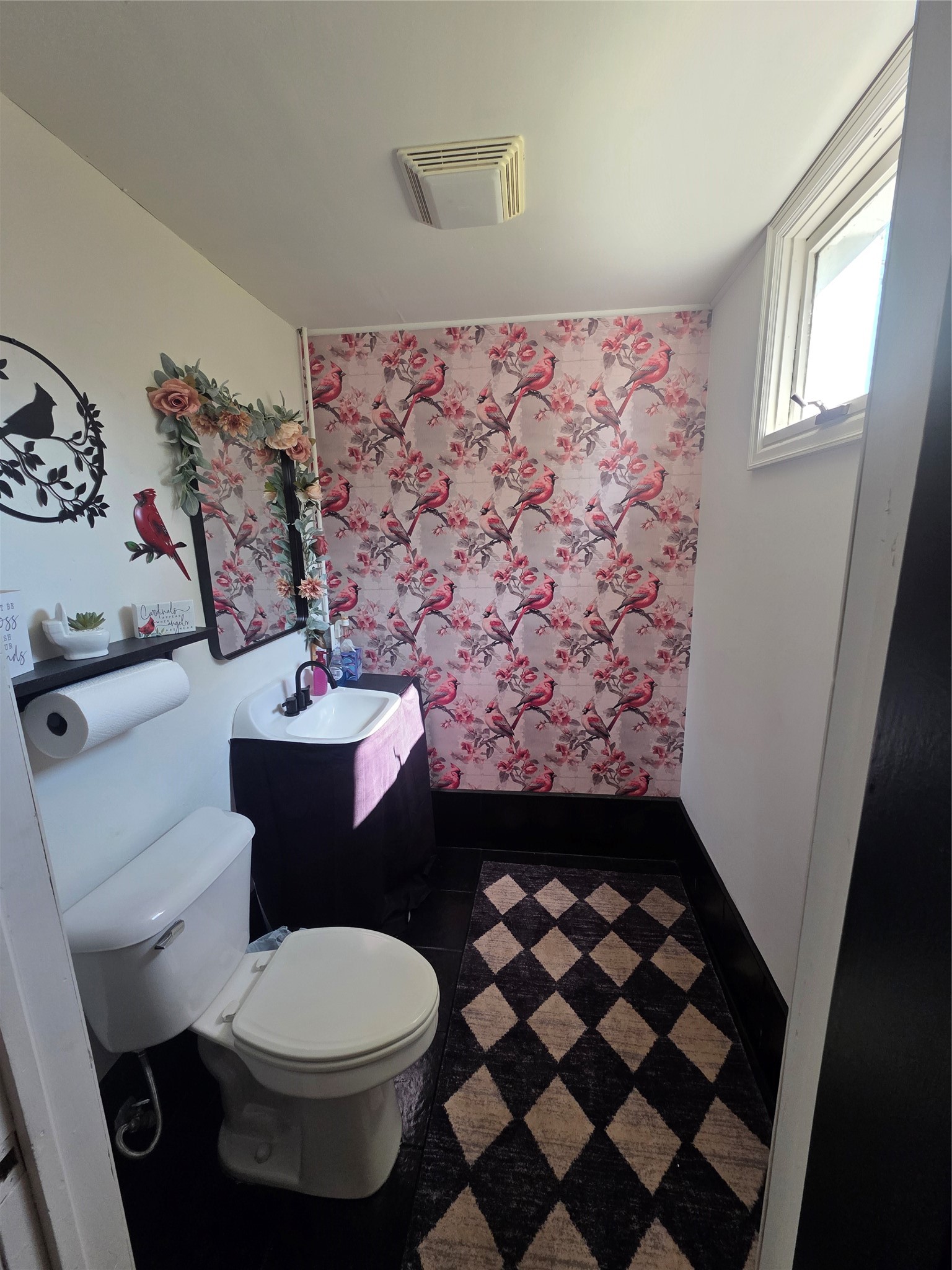 404 1st Street Property Photo 9