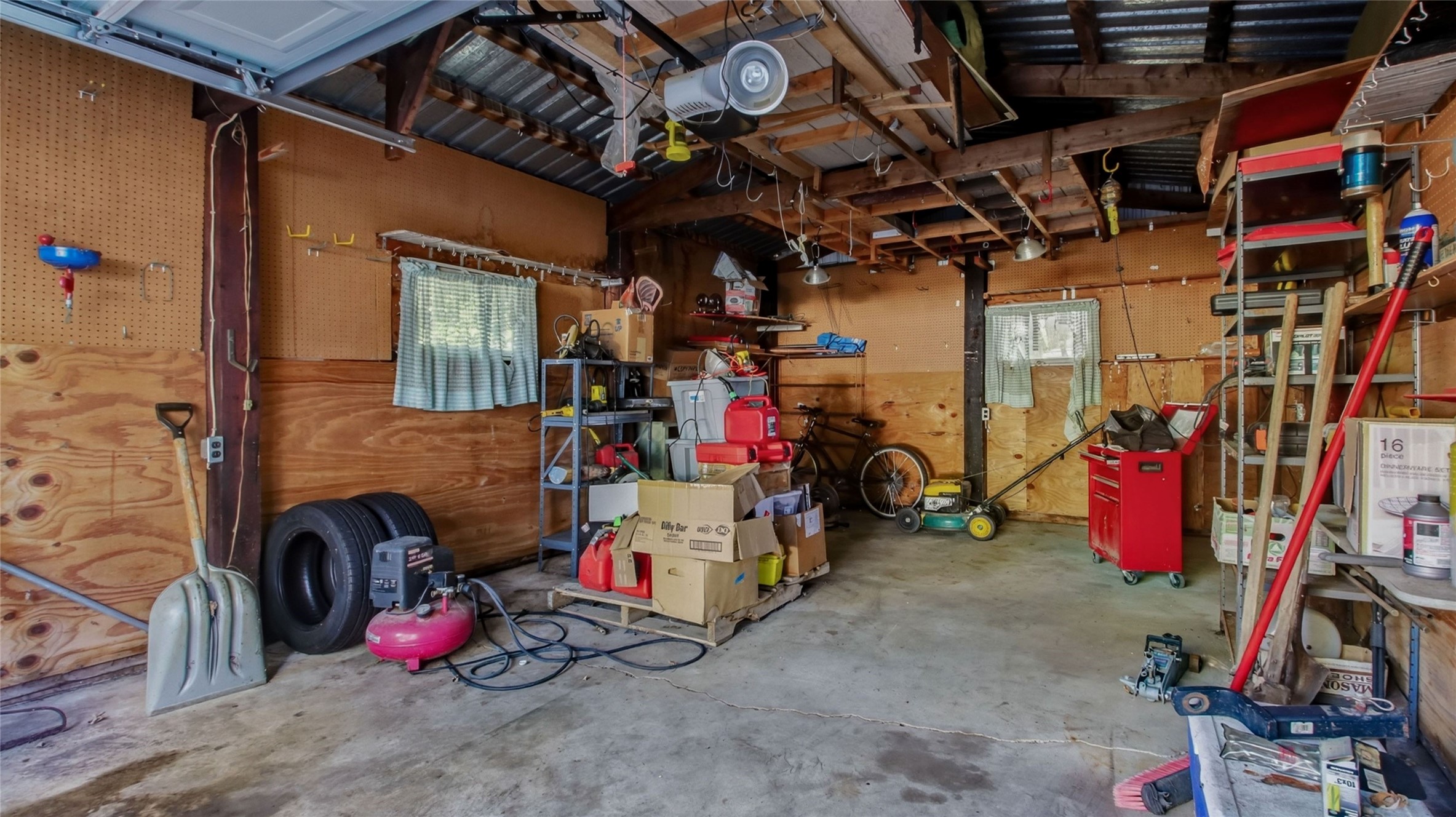 429 S Scott Street Property Photo 11