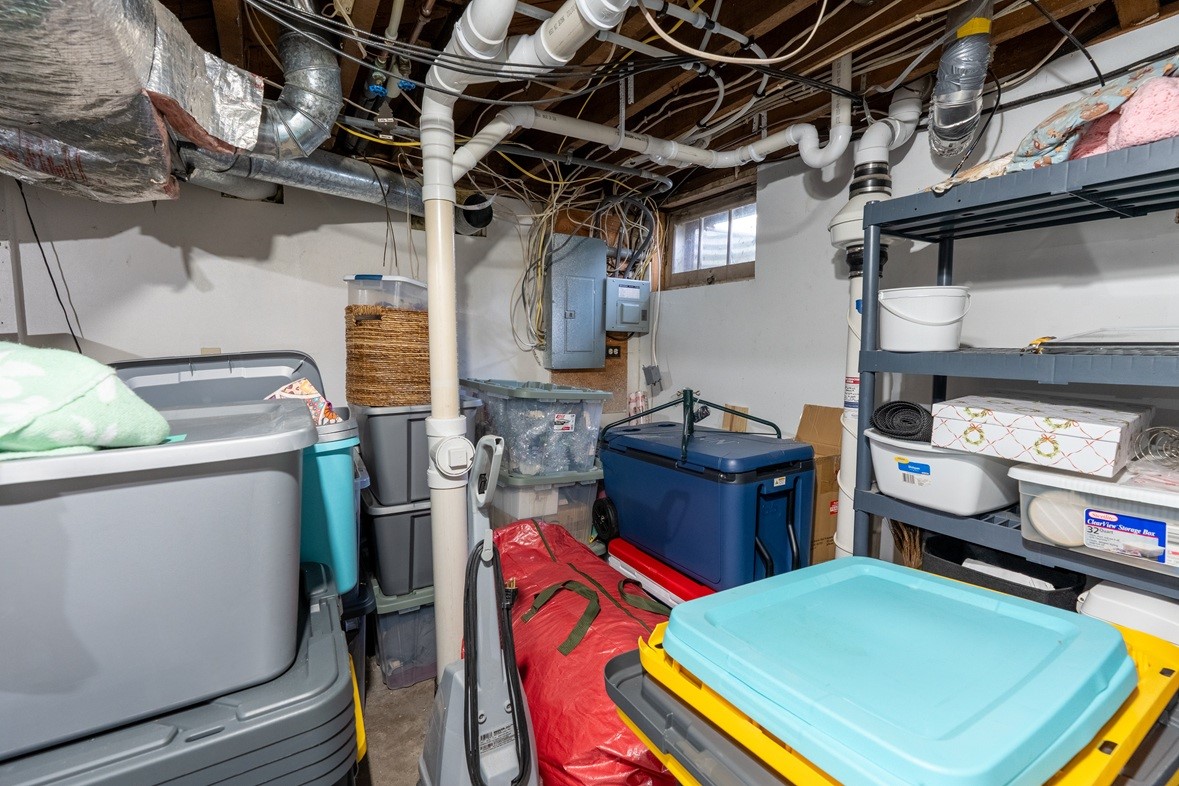 548 W Hudson Street Property Photo 25