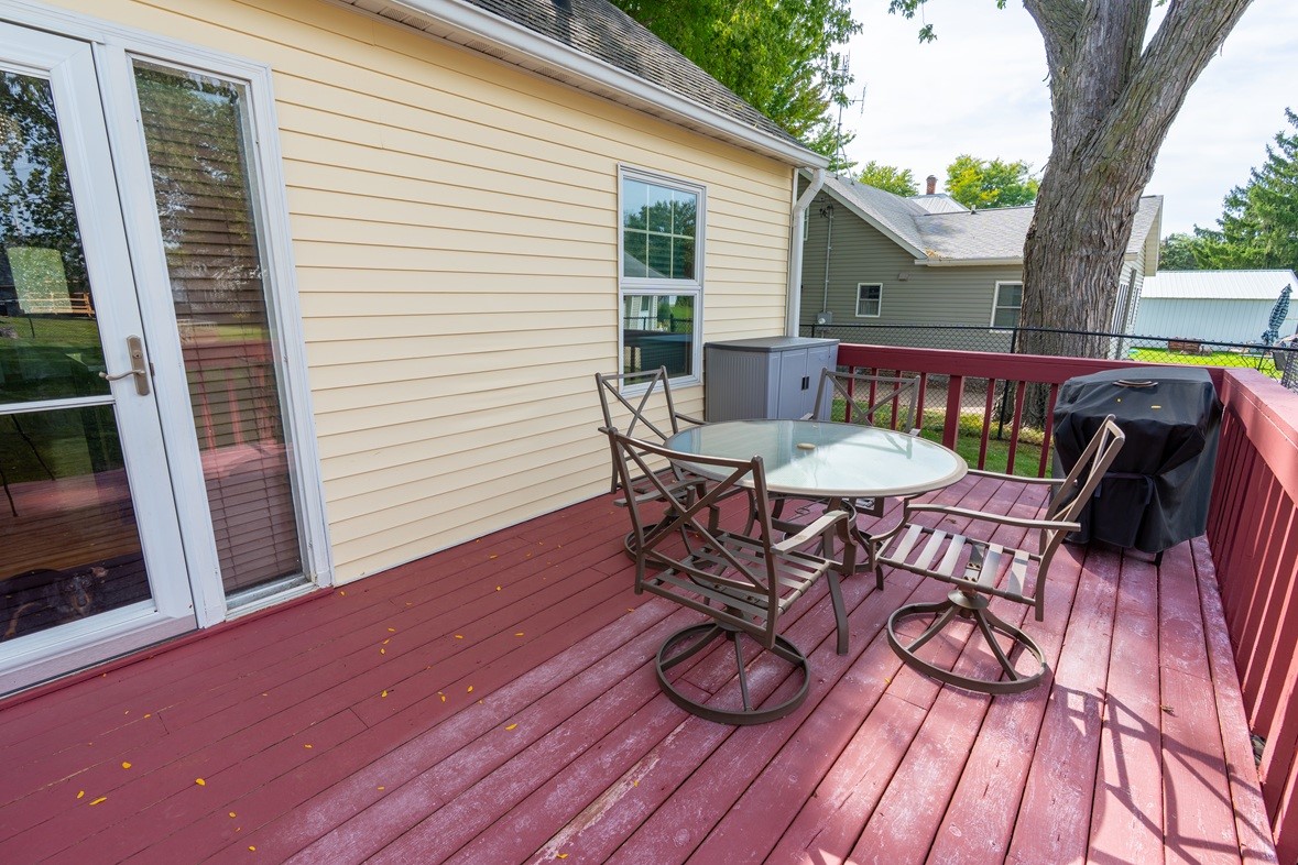 548 W Hudson Street Property Photo 28