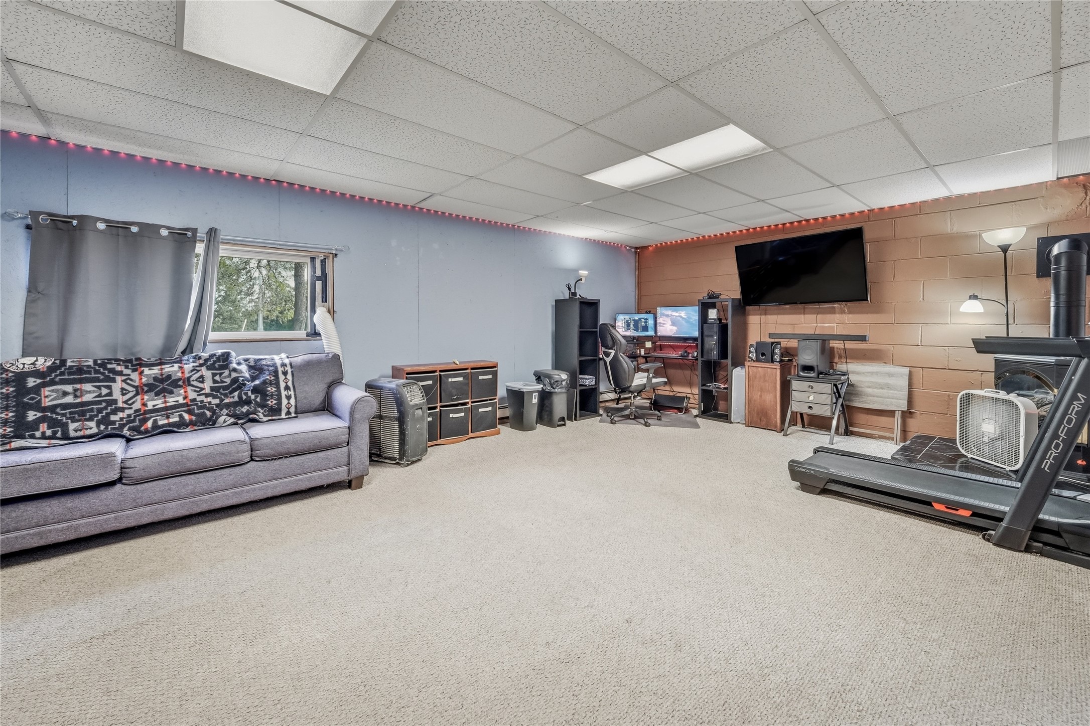 310 University Street Property Photo 13