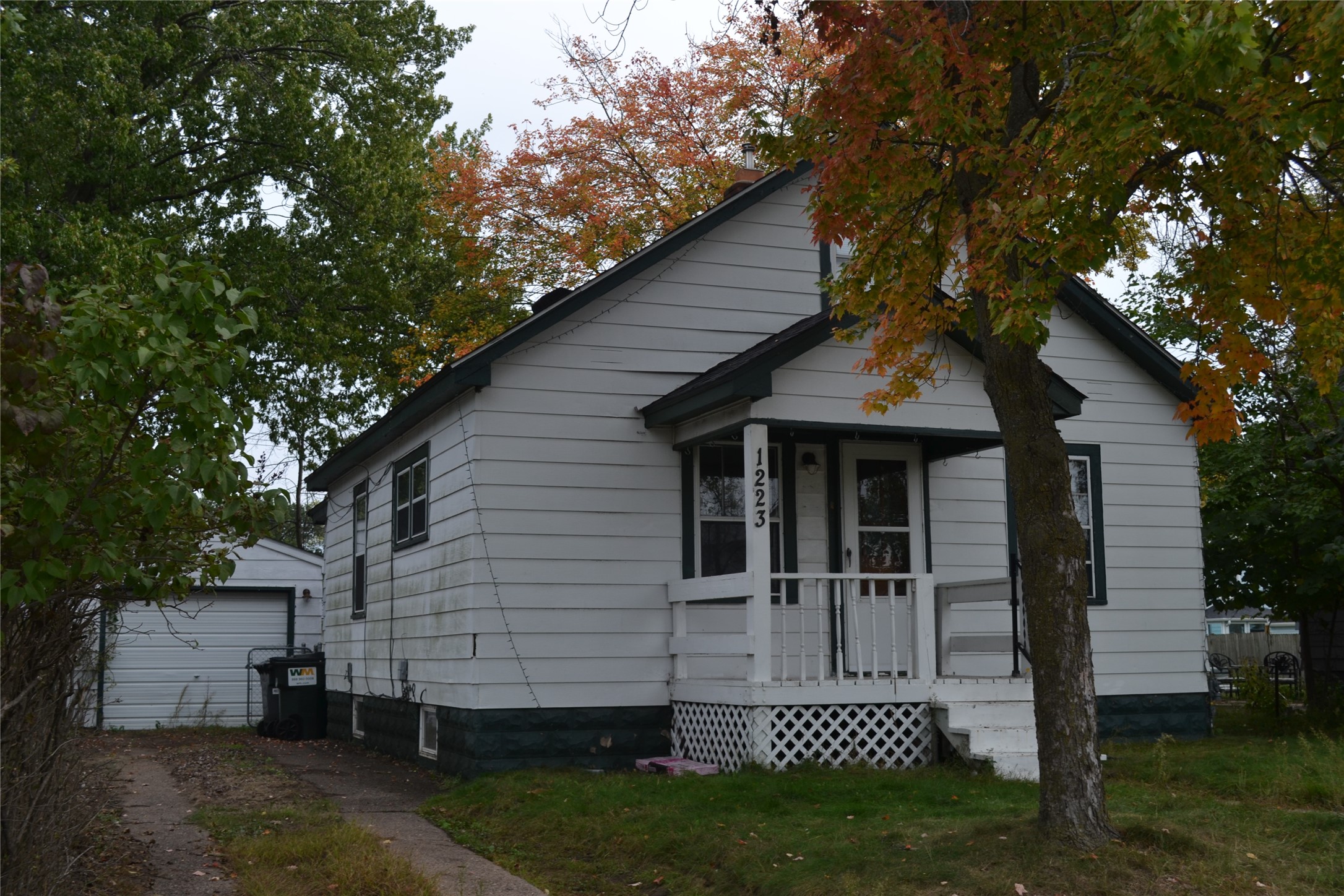 1223 Barron Street Property Photo 1