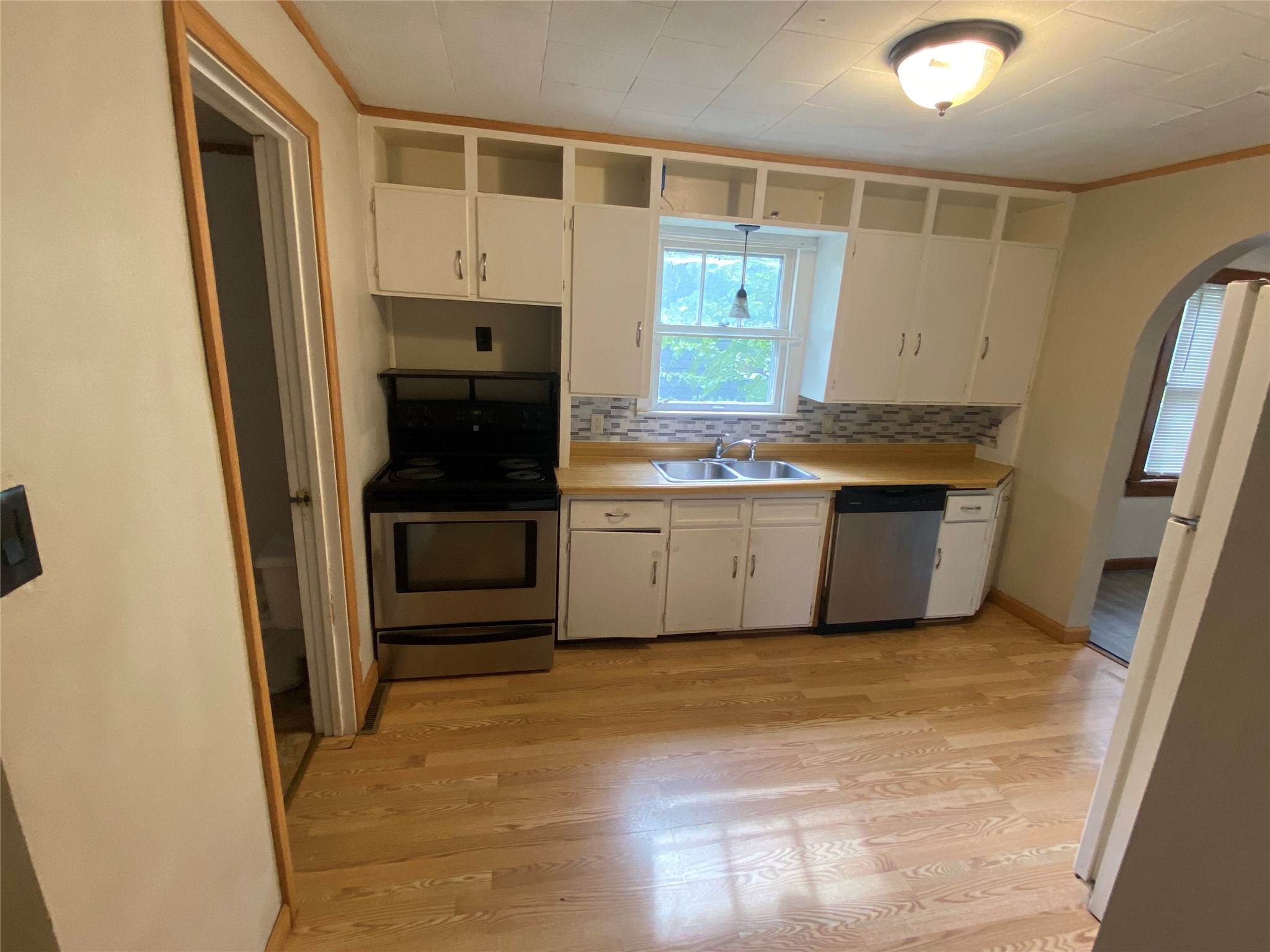 1223 Barron Street Property Photo 11