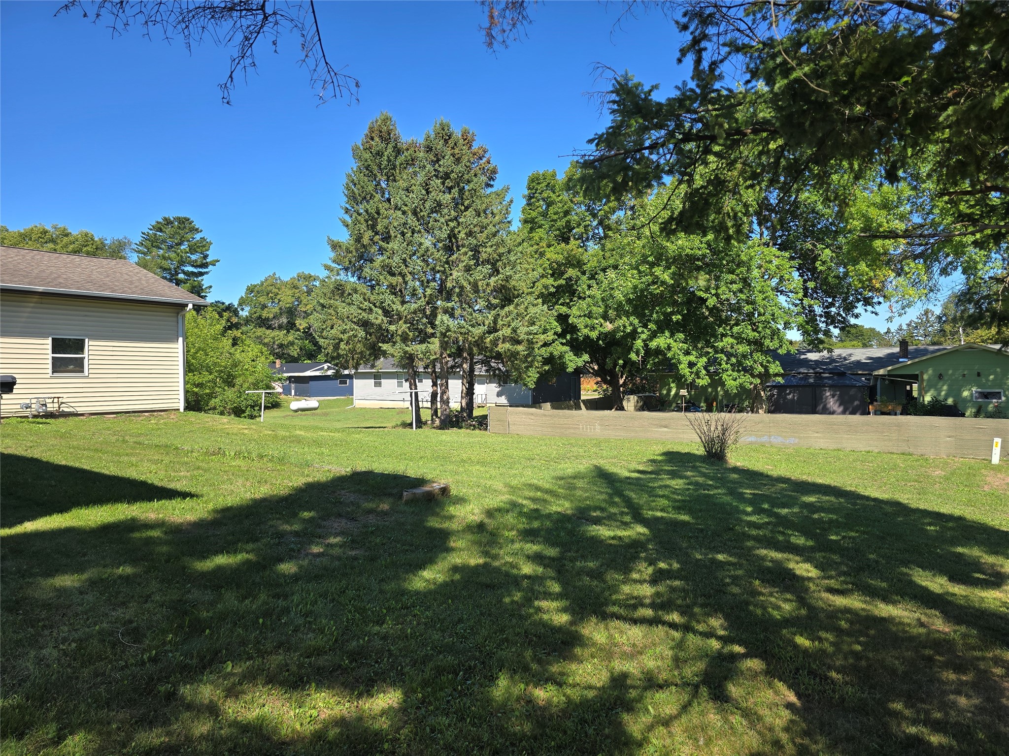 24 Bird Street Property Photo 3