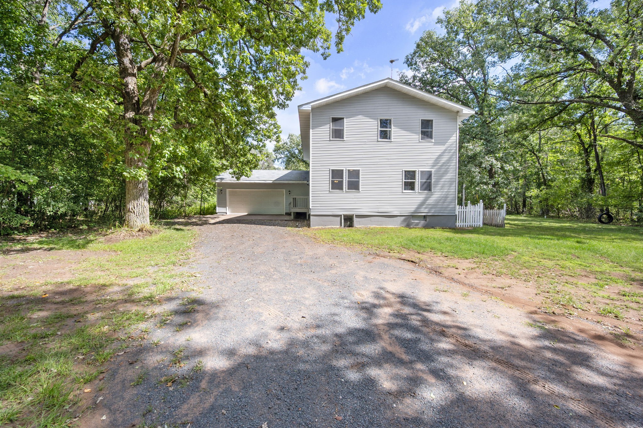 2488 Sunny Acres Lane Property Photo 4