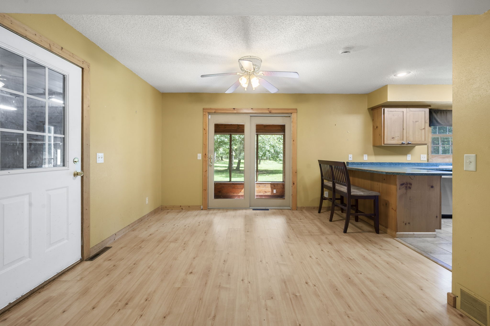 2488 Sunny Acres Lane Property Photo 12