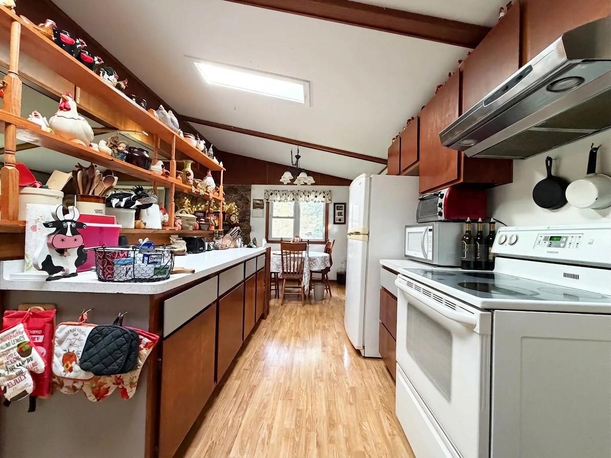 1549 24 1/2 Street Property Photo 5