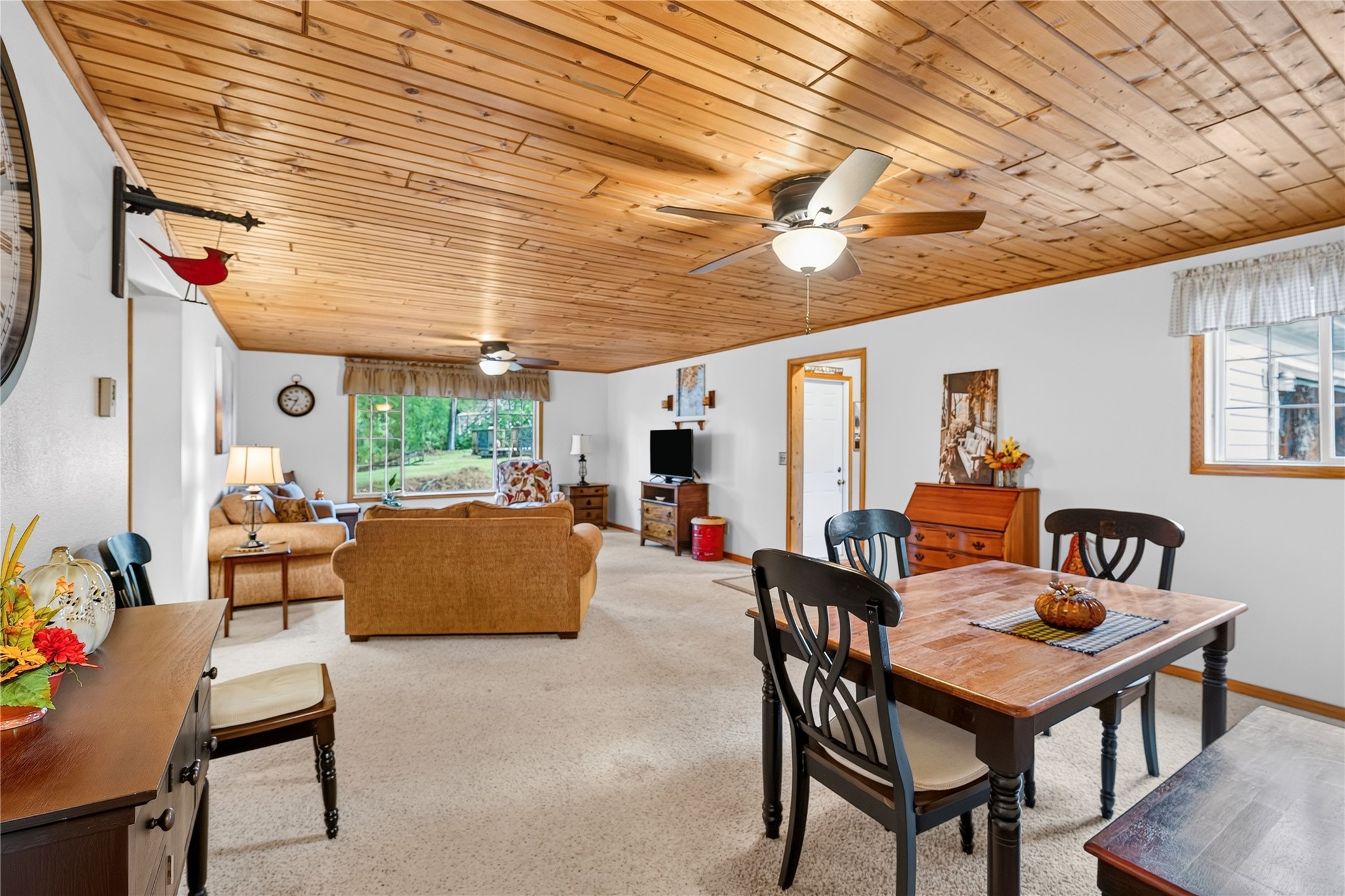 2727 26 7/8 Avenue Property Photo 14