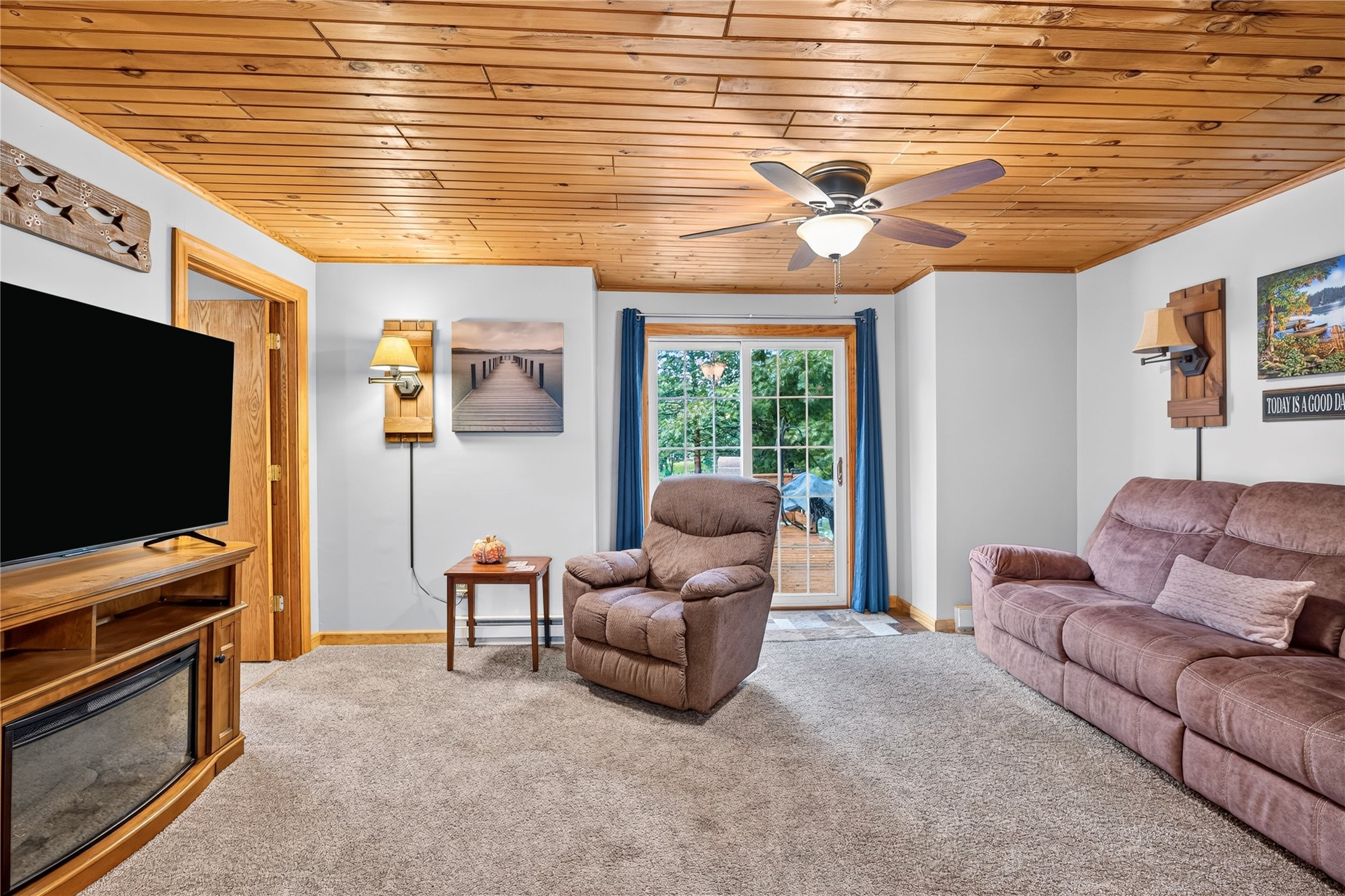 2727 26 7/8 Avenue Property Photo 16