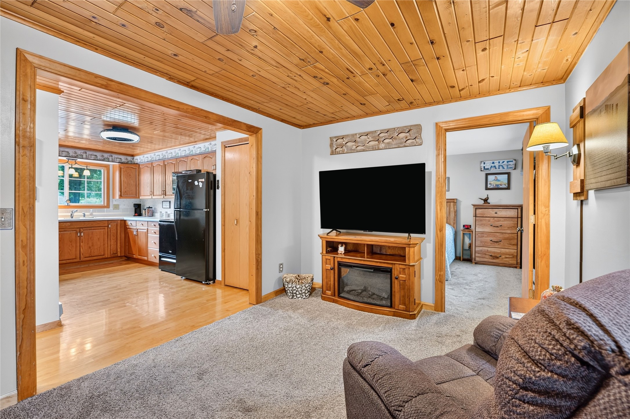 2727 26 7/8 Avenue Property Photo 18