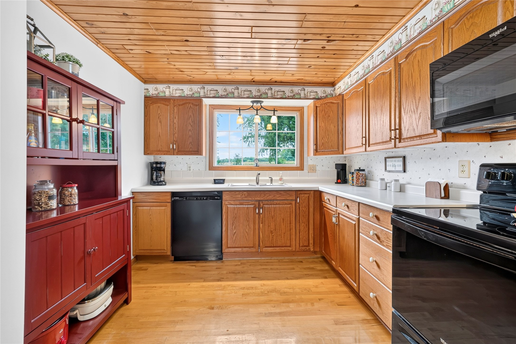 2727 26 7/8 Avenue Property Photo 23