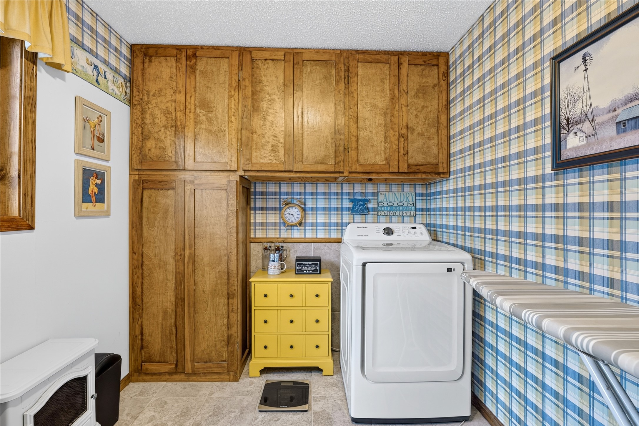 2727 26 7/8 Avenue Property Photo 31