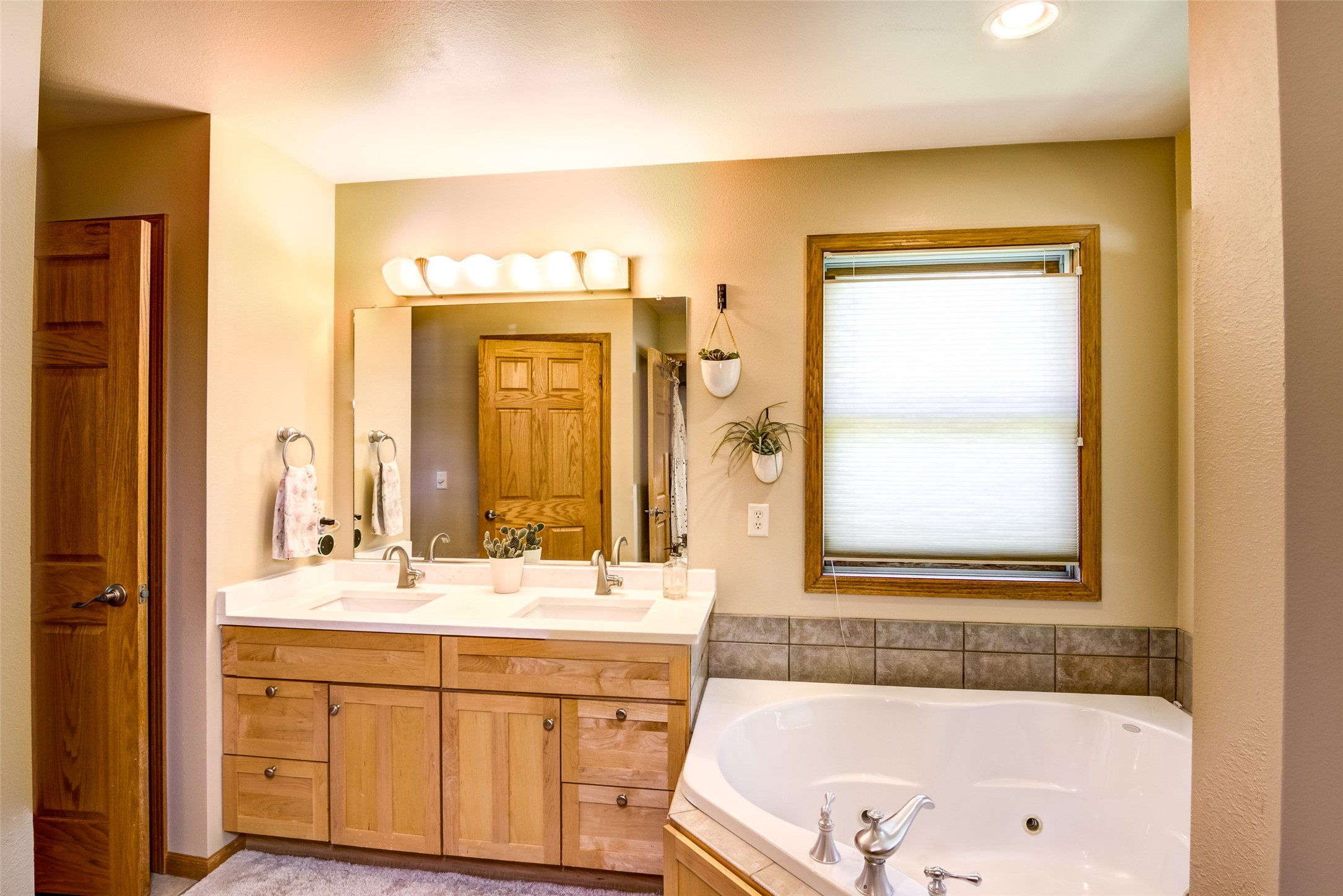3208 Tiburon Drive Property Photo 25