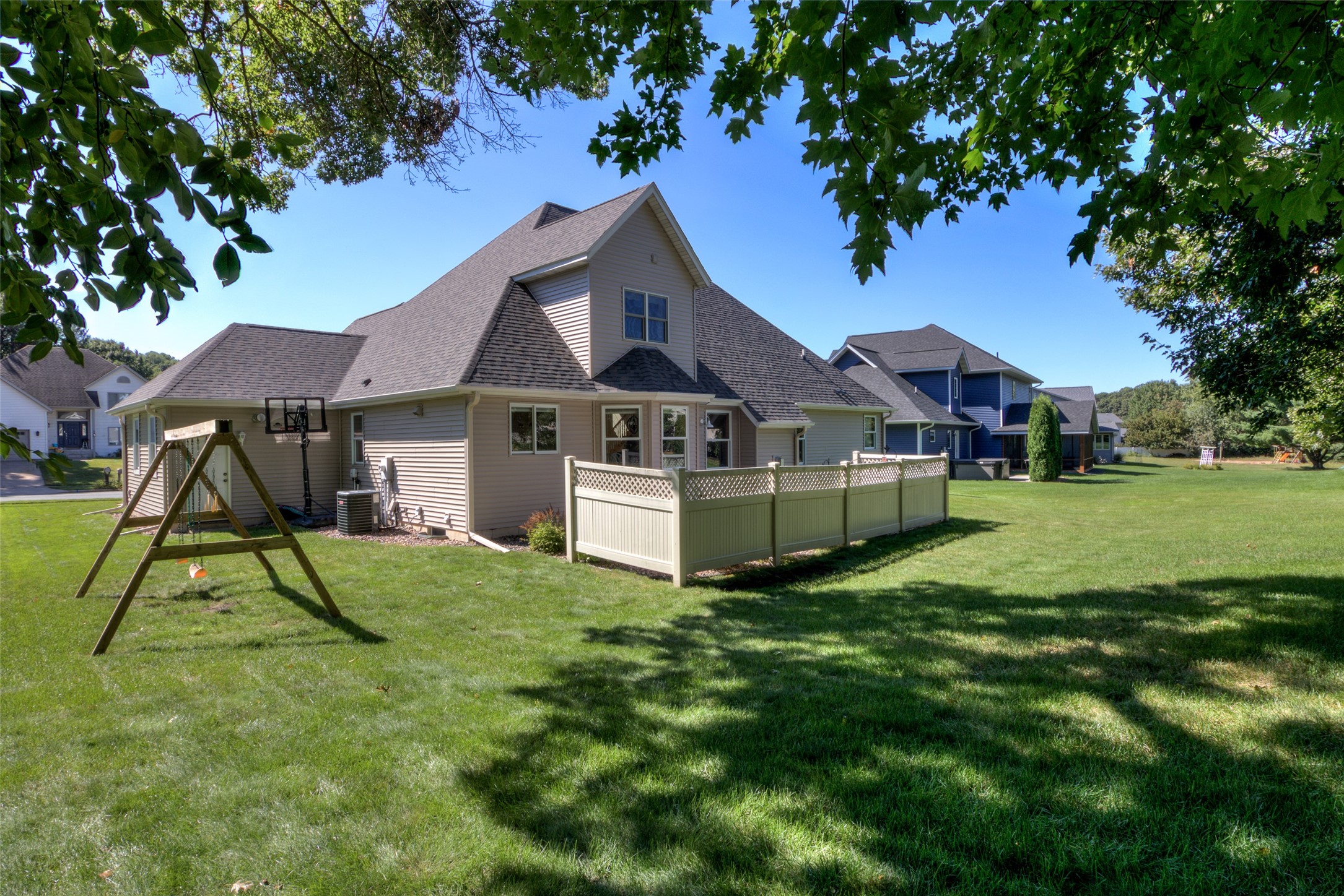 3208 Tiburon Drive Property Photo 49