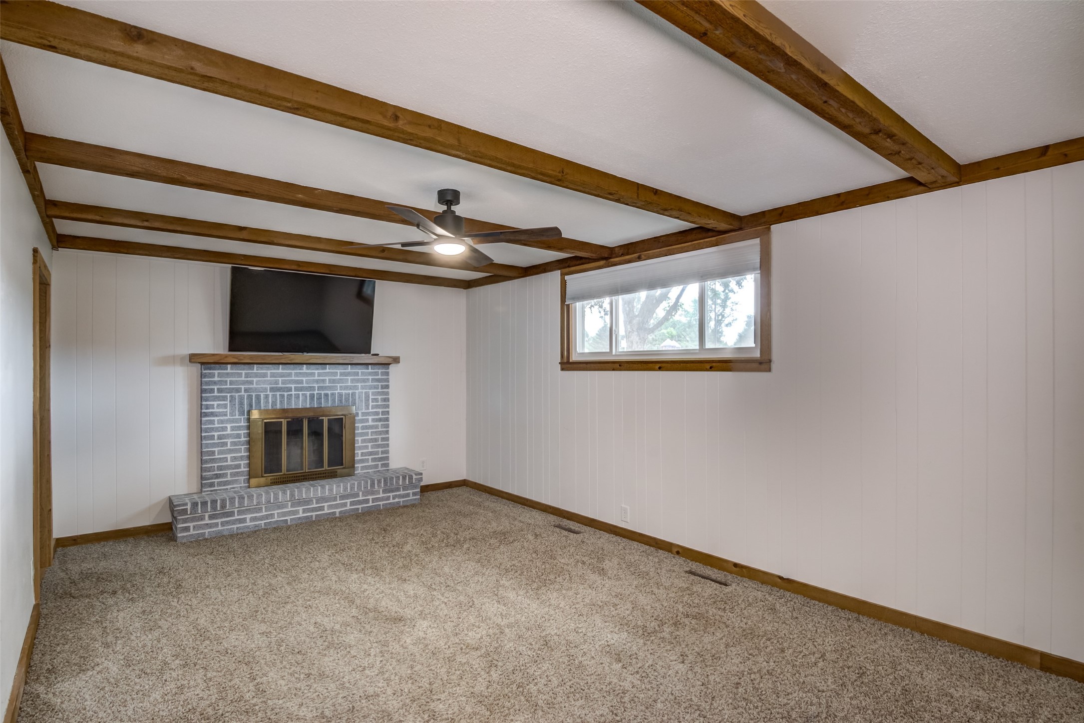 2915 Eisenhower Street Property Photo 23