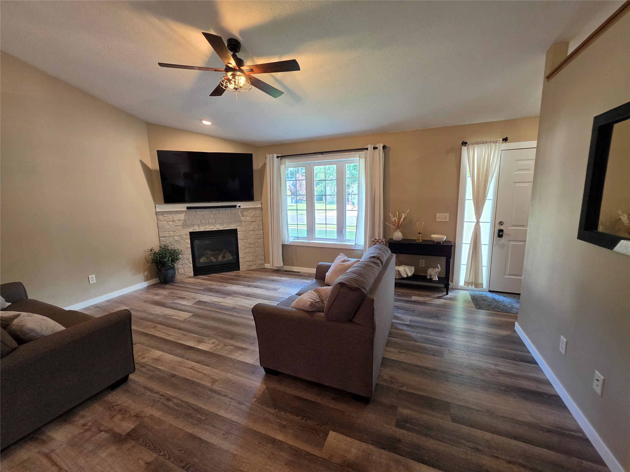 4508 Springfield Drive Property Photo 9
