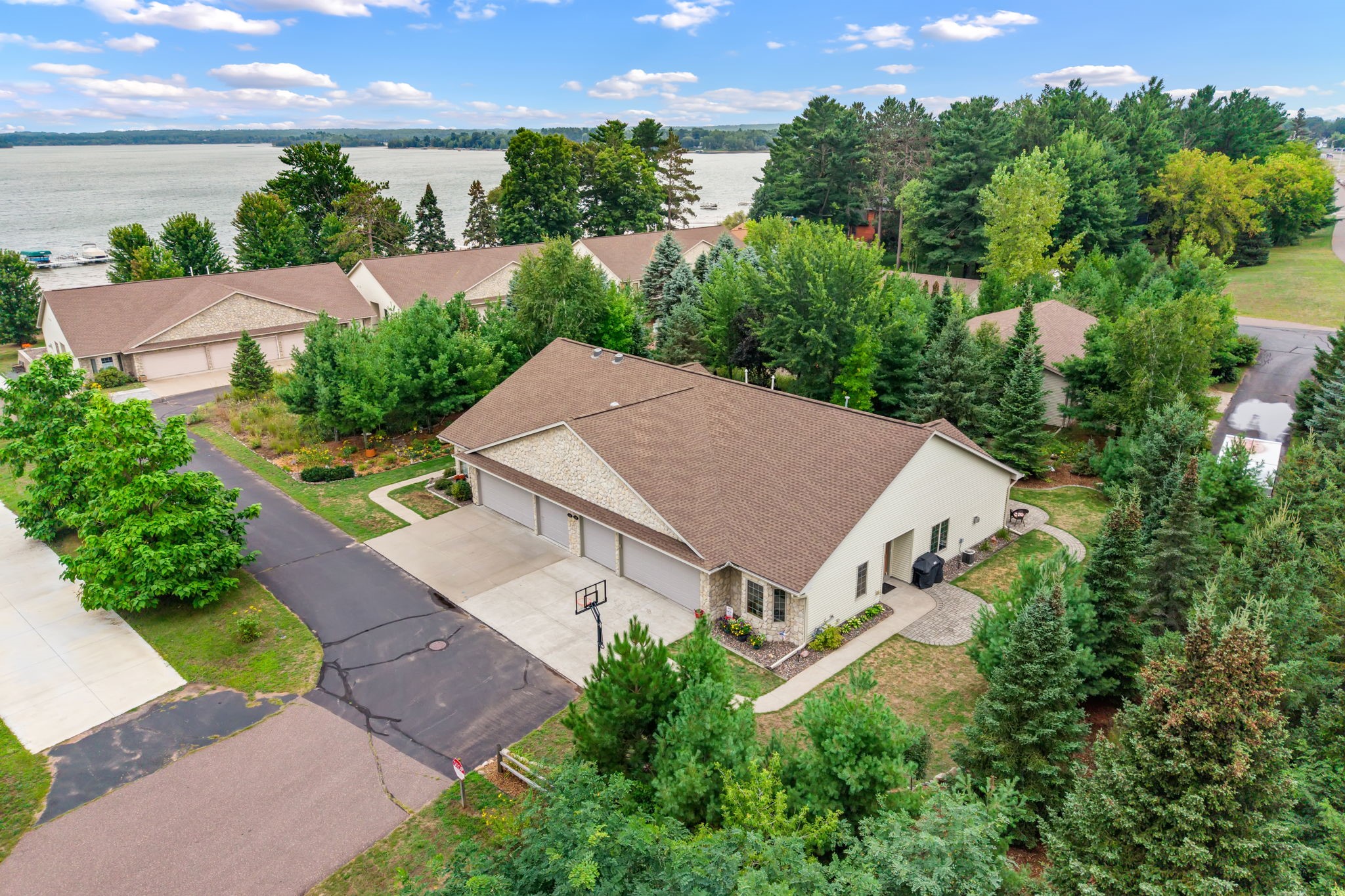 110 Stariha Court Property Photo 36