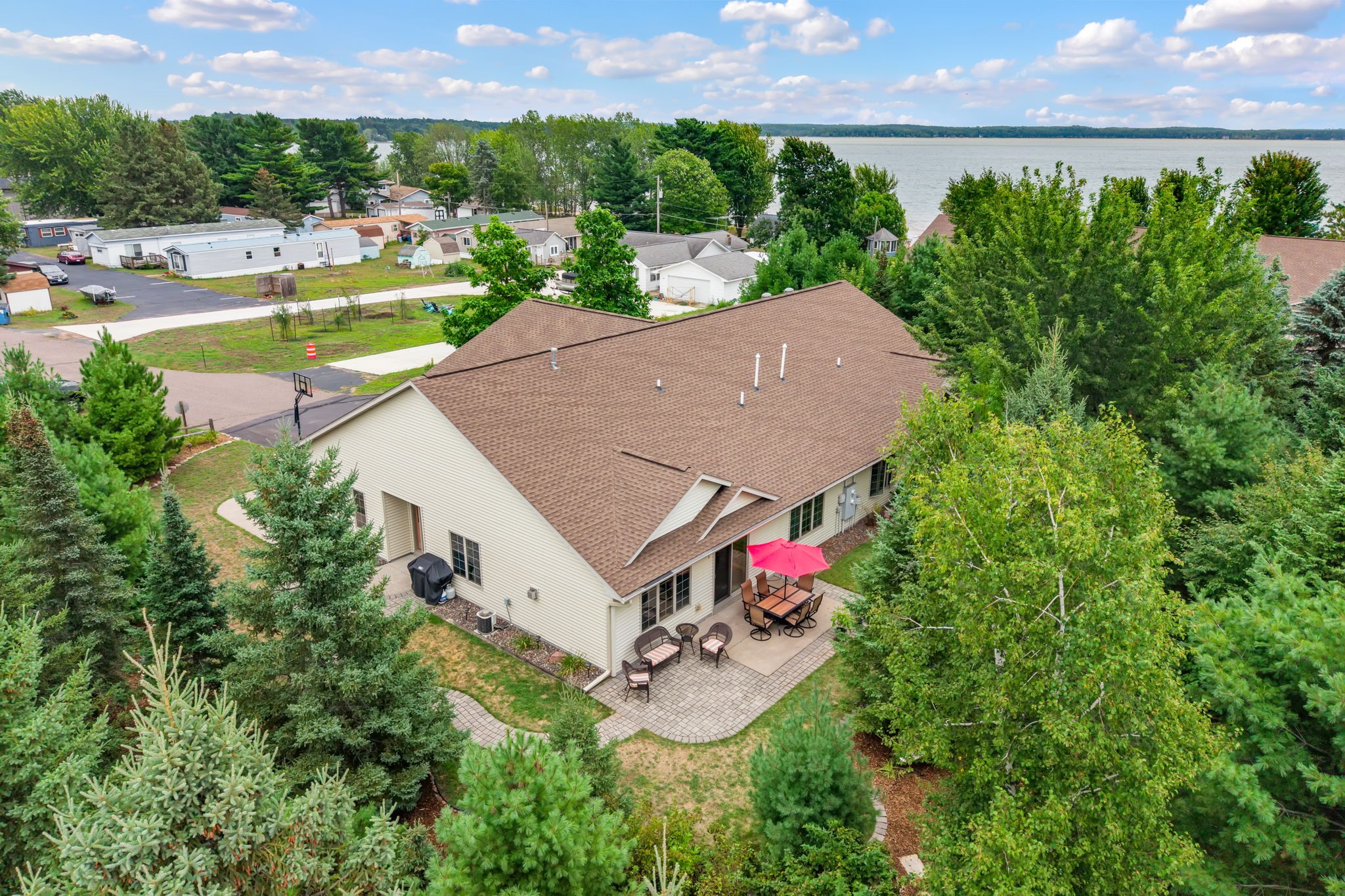 110 Stariha Court Property Photo 37