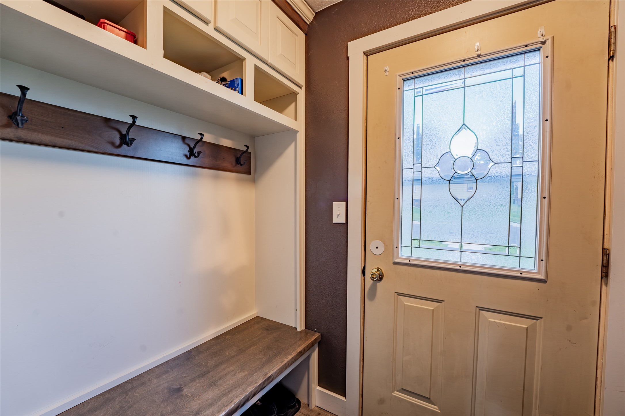 423 Bates Street Property Photo 17