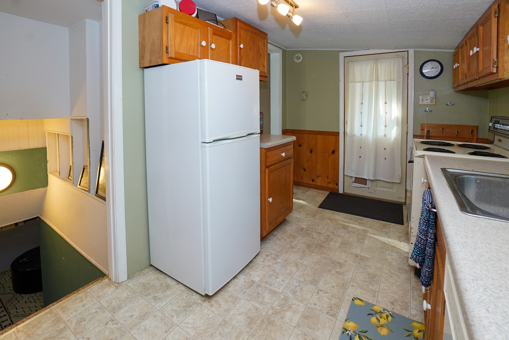 3128 Starr Avenue Property Photo 9