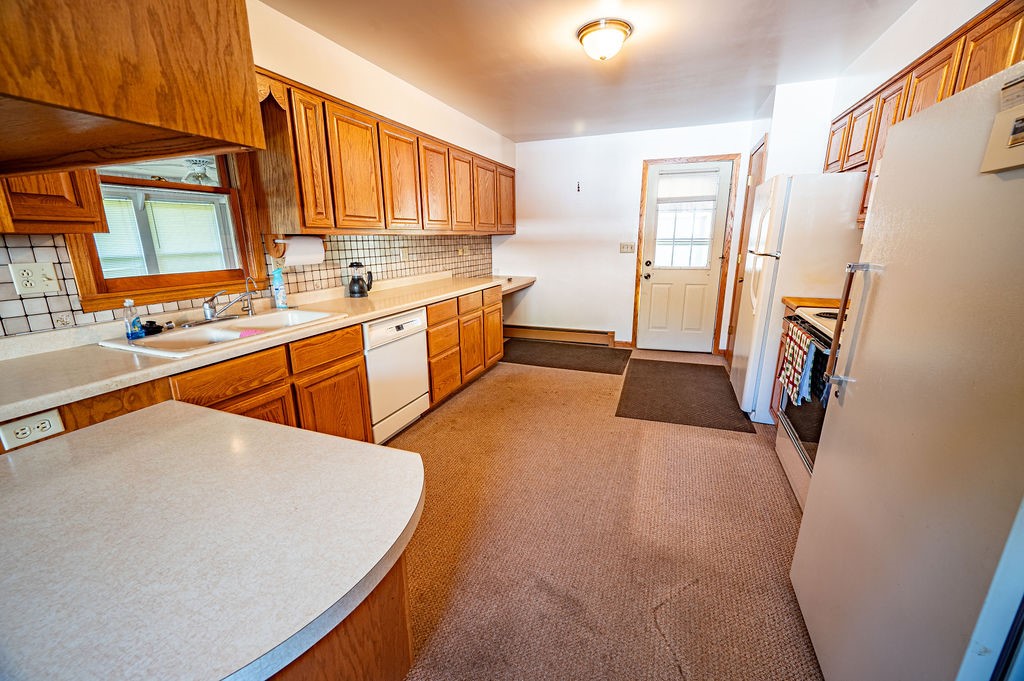 286 S Piety Street Property Photo 4