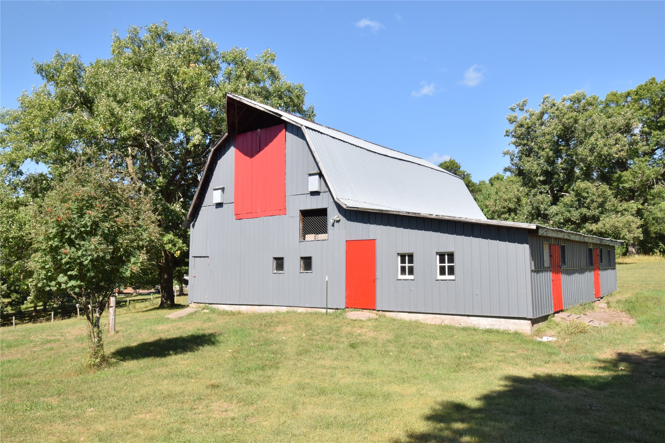 28296 French Road Property Photo 5