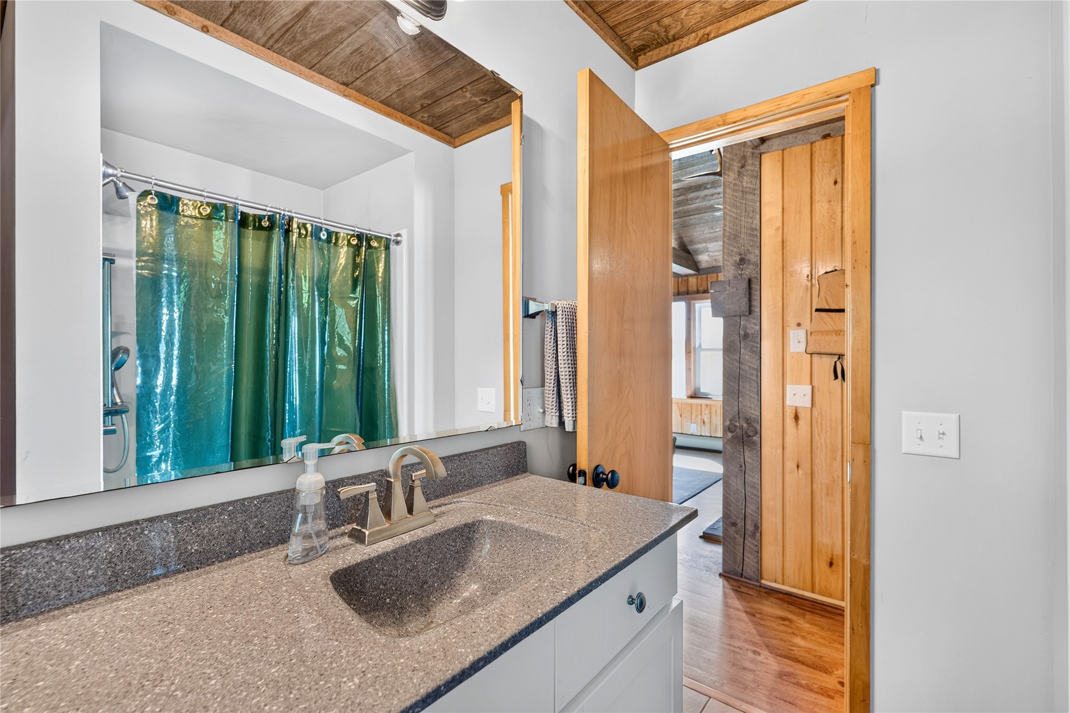 44035 County Highway D Property Photo 27