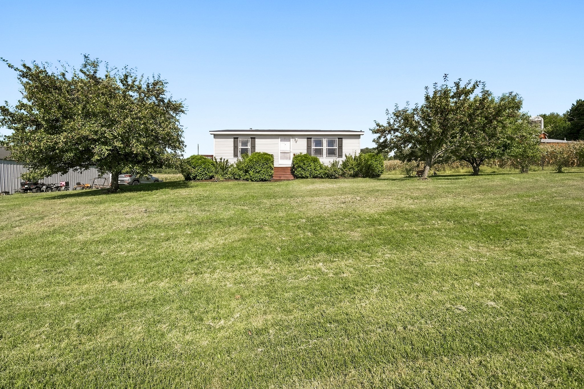 740 Witte Road Property Photo 1