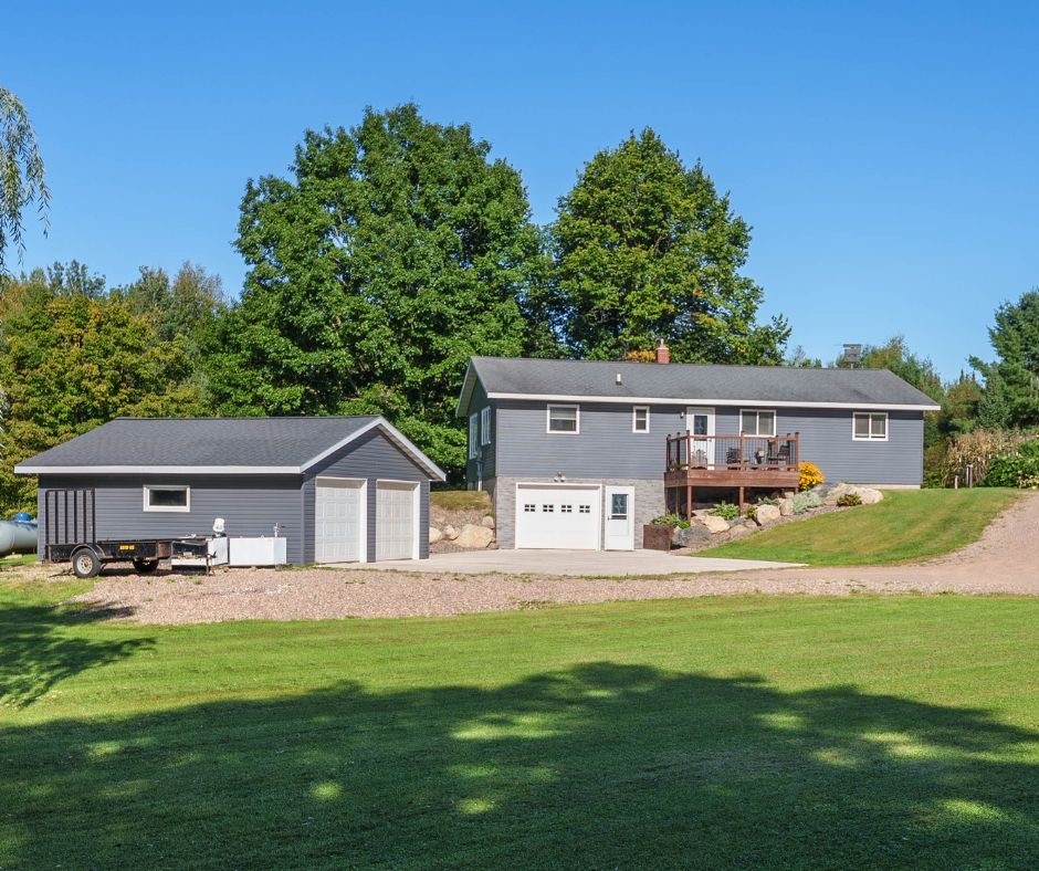 W8680 Perkinstown Avenue Property Photo 1