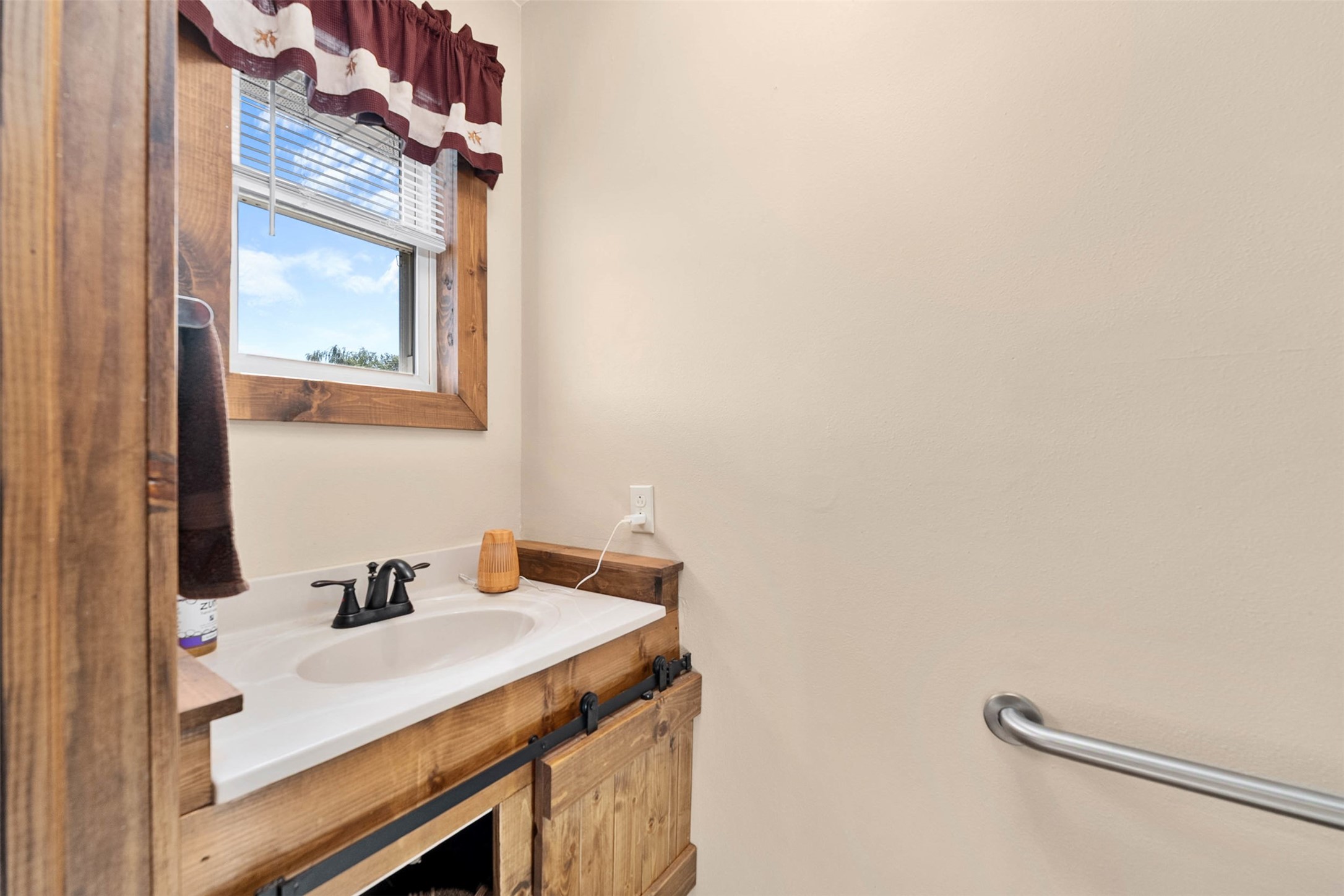 W8680 Perkinstown Avenue Property Photo 22