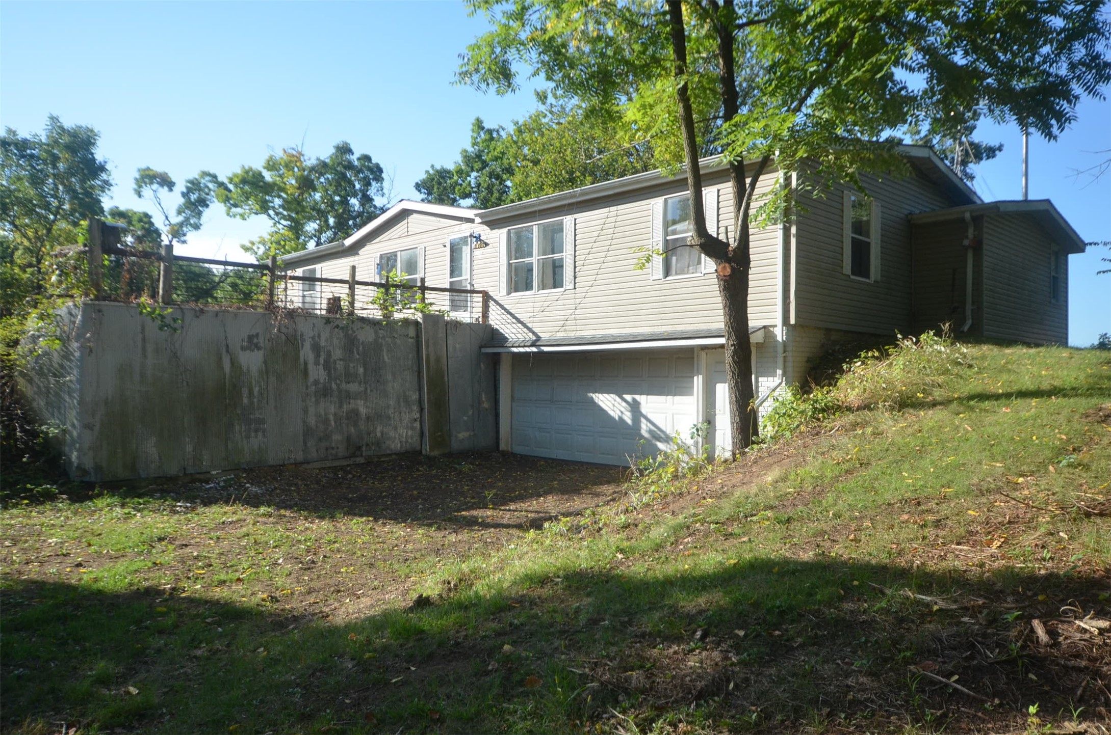 1090 N 375th Street Property Photo 4