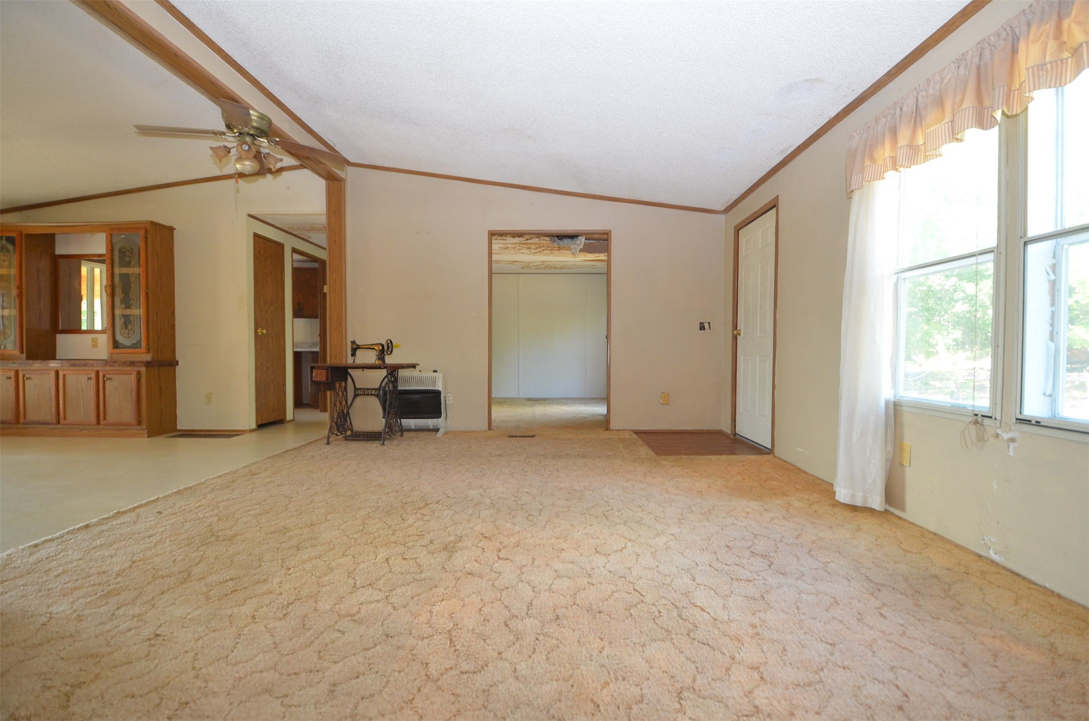 1090 N 375th Street Property Photo 7
