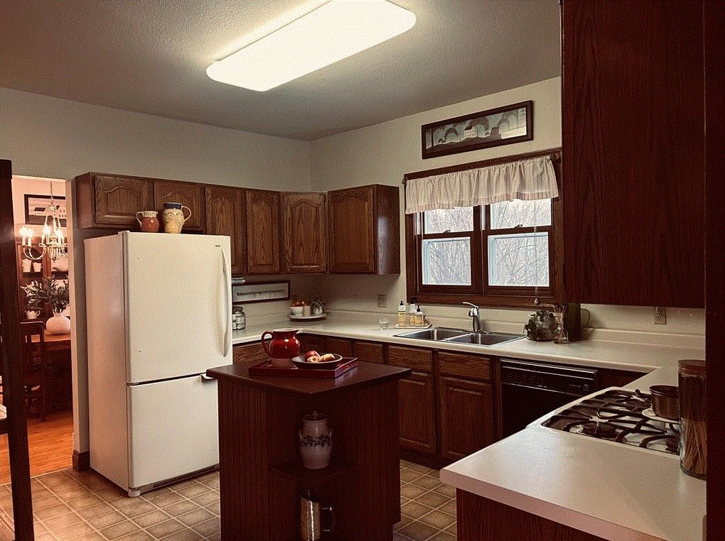 14000 10th Street Property Photo 7