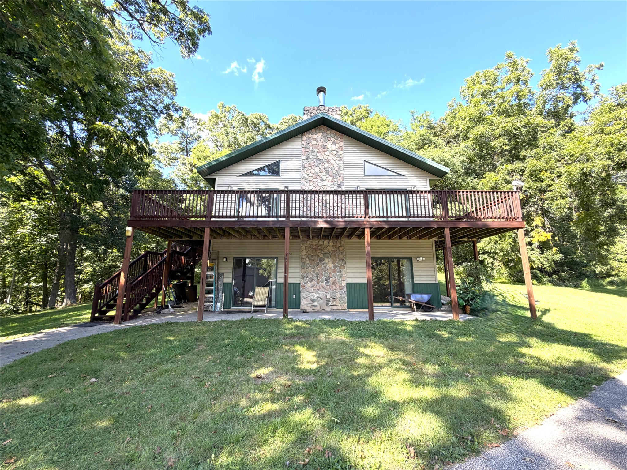 N31781 Skunk Hollow Road Property Photo 1