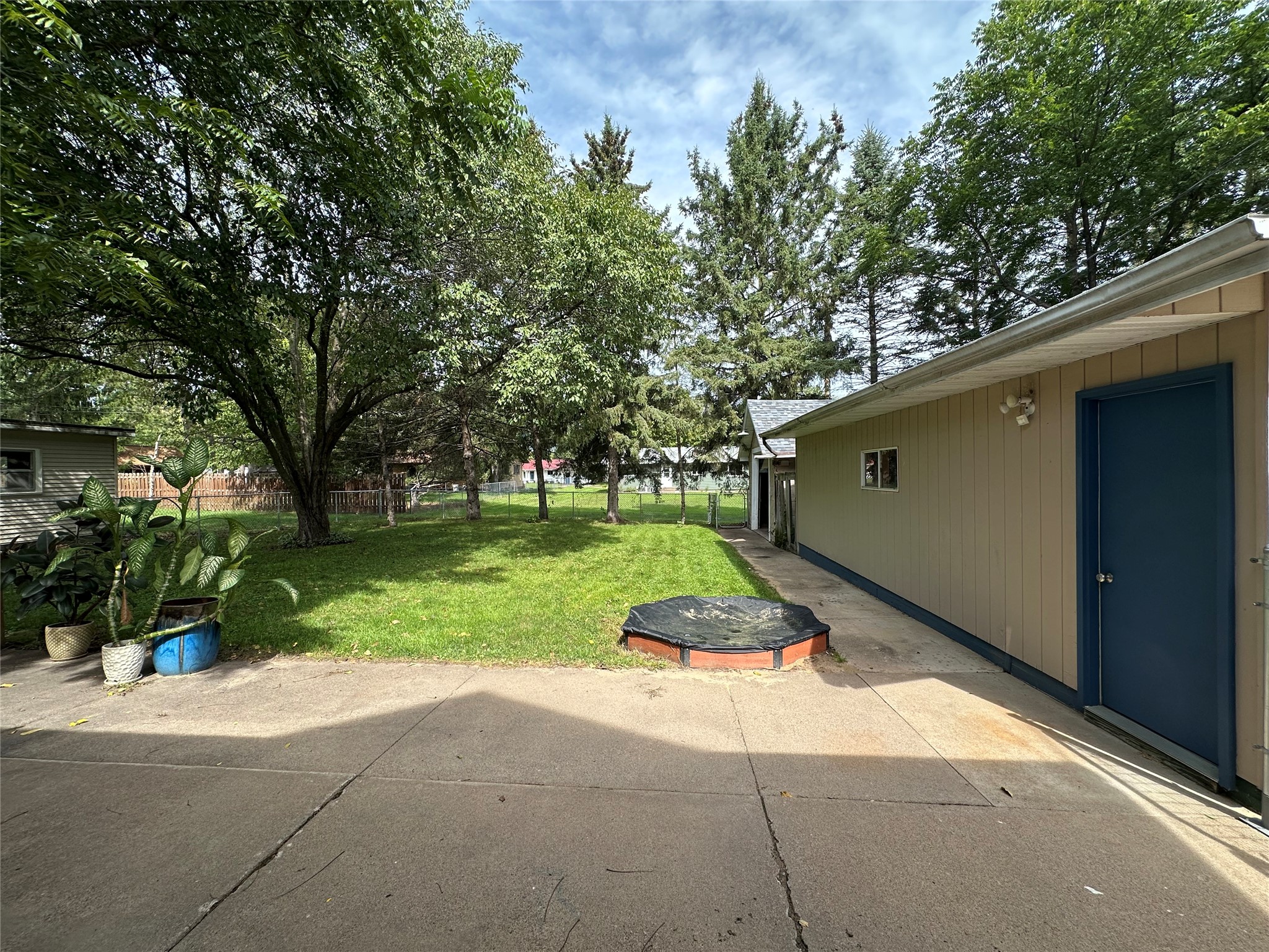 816 W Elm Street Property Photo 28