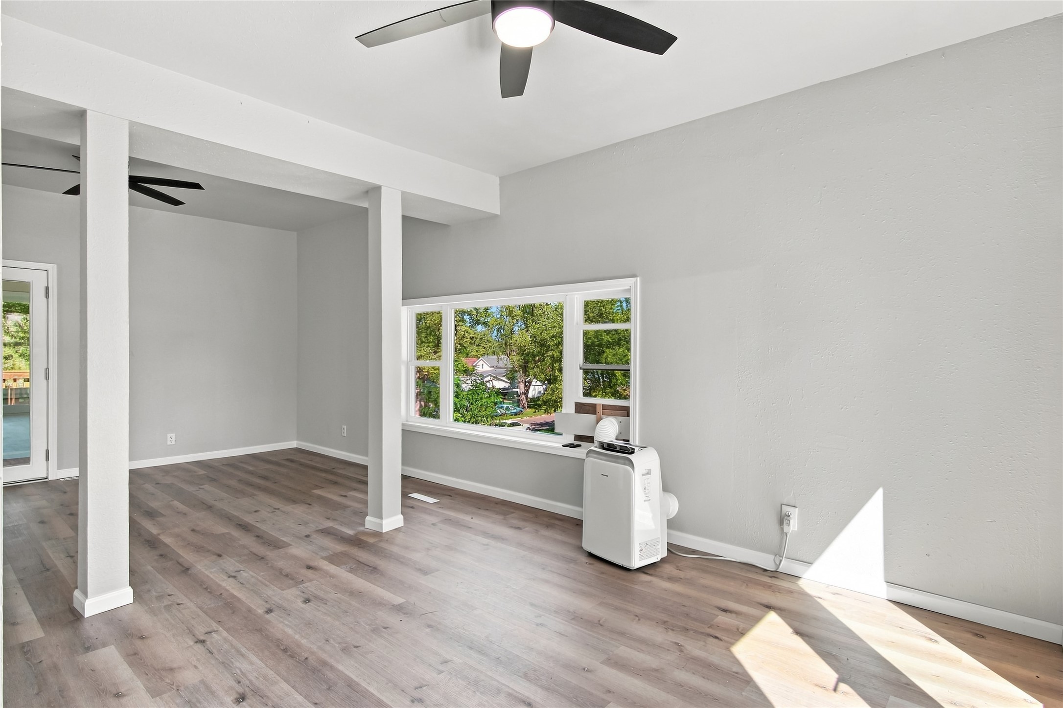 31 W Walnut Street Property Photo 10